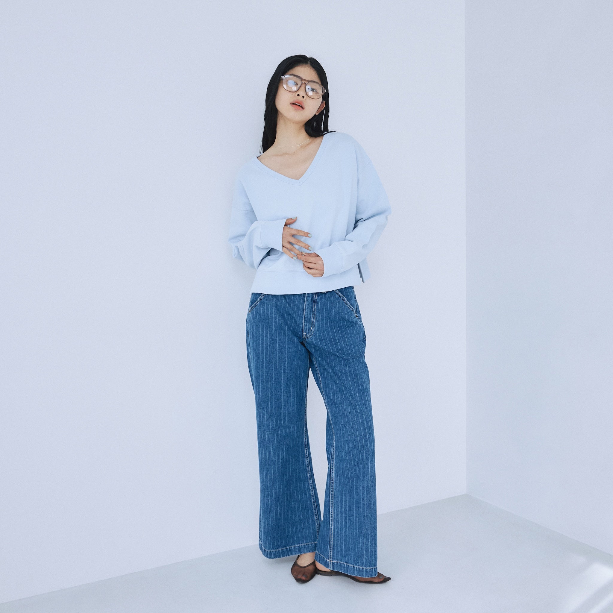 Heavy OZ Sweat wide V-neck pullover