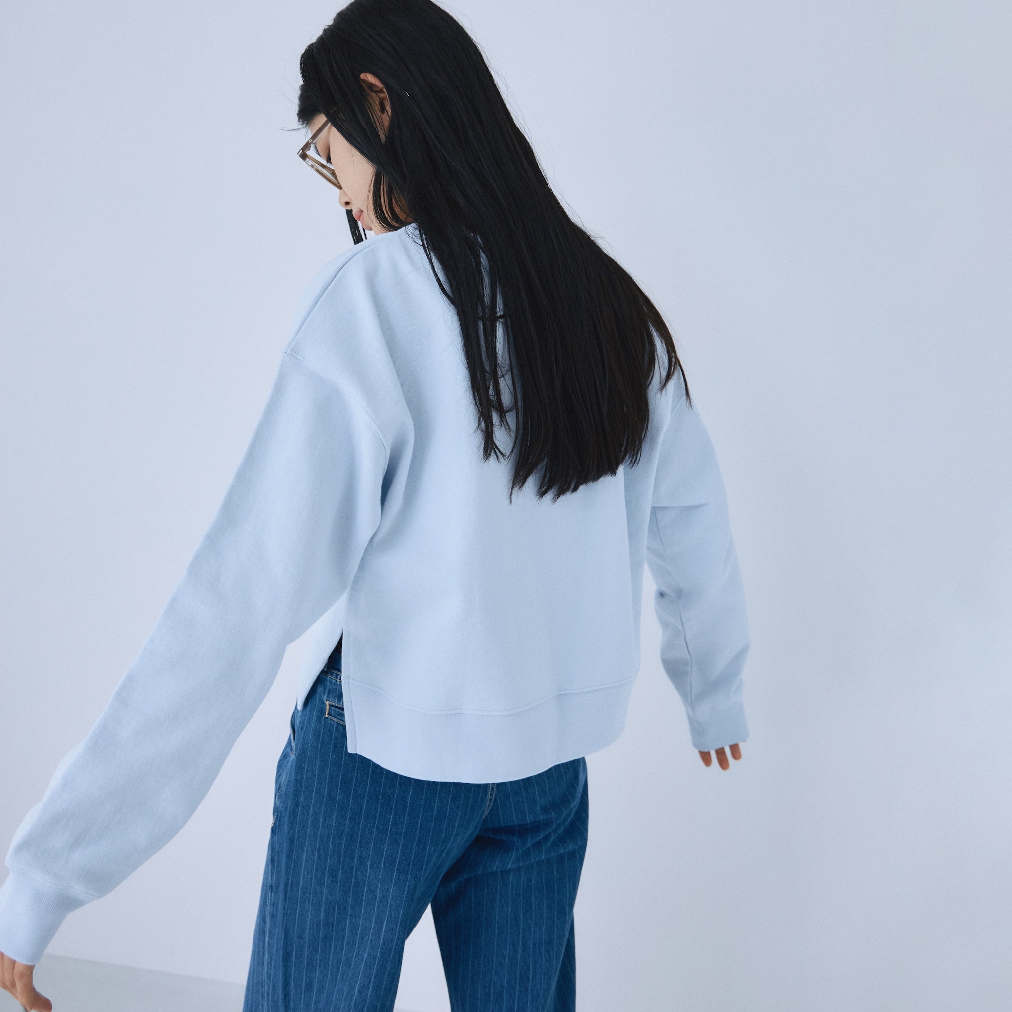 Heavy OZ Sweat wide V-neck pullover