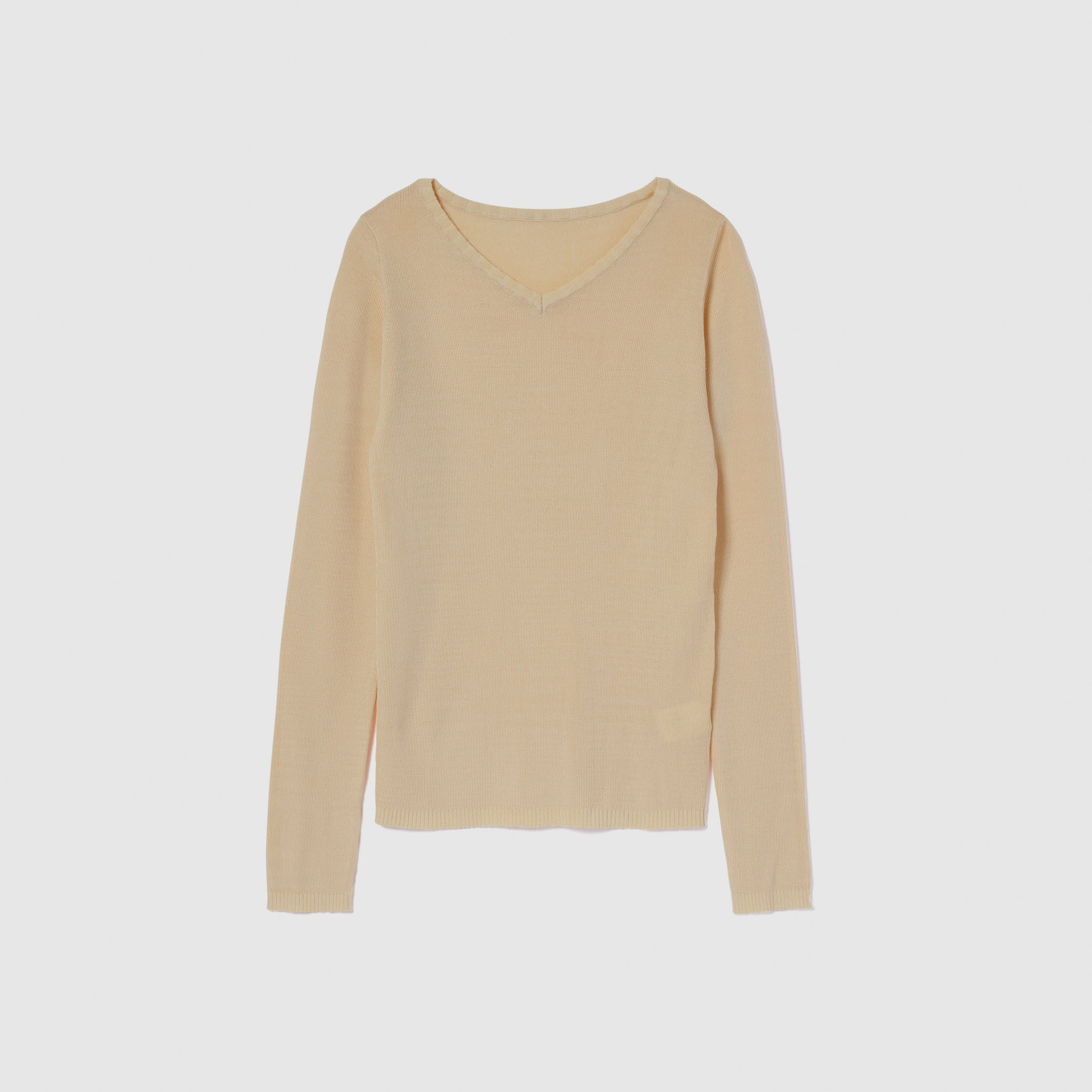 Crisp touchスカラップVネックニット