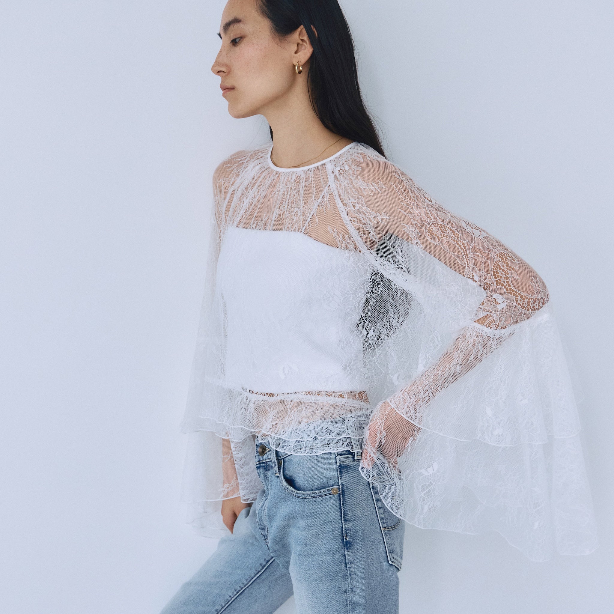 フレアデザインSheerブラウス