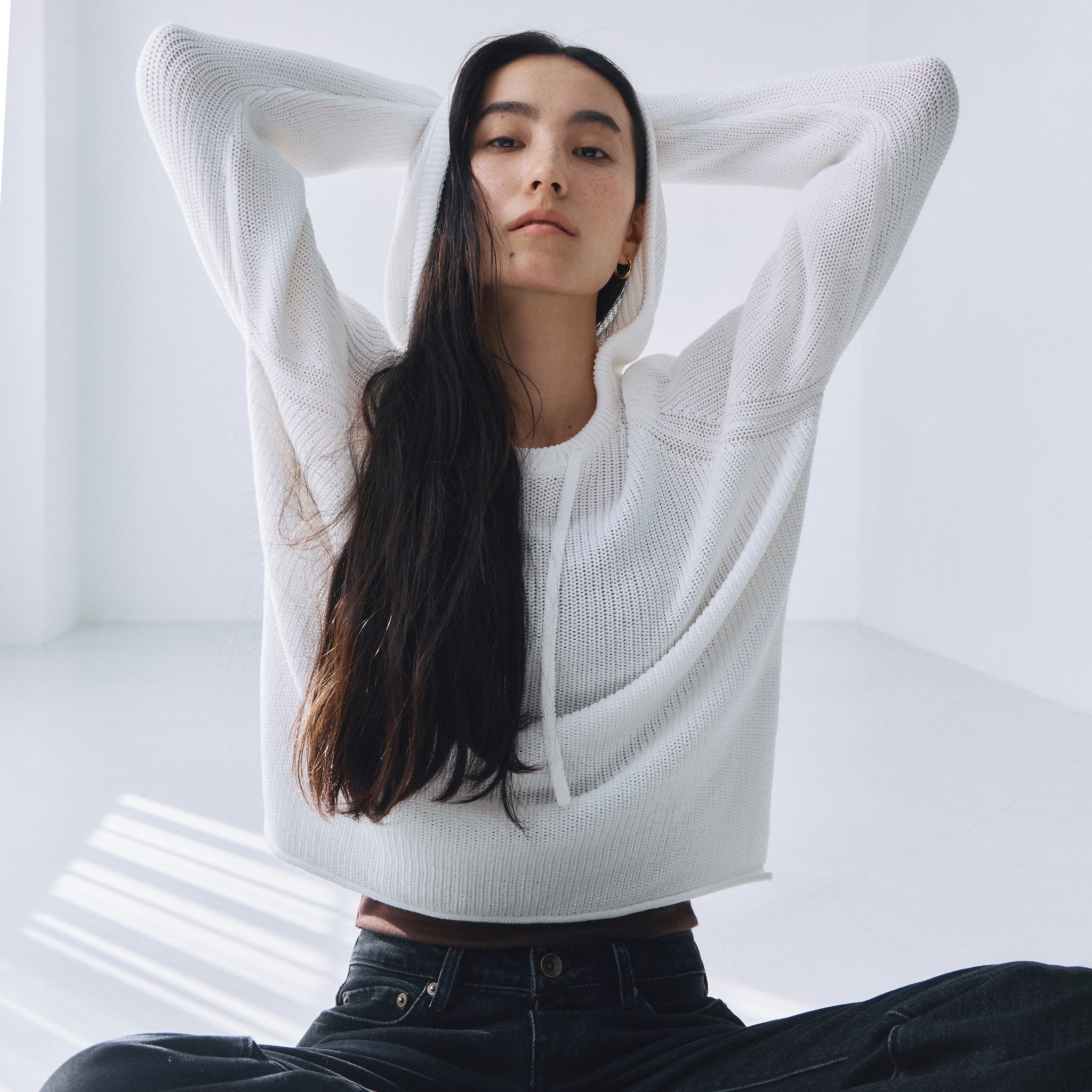 サイドスリットニットフーディー