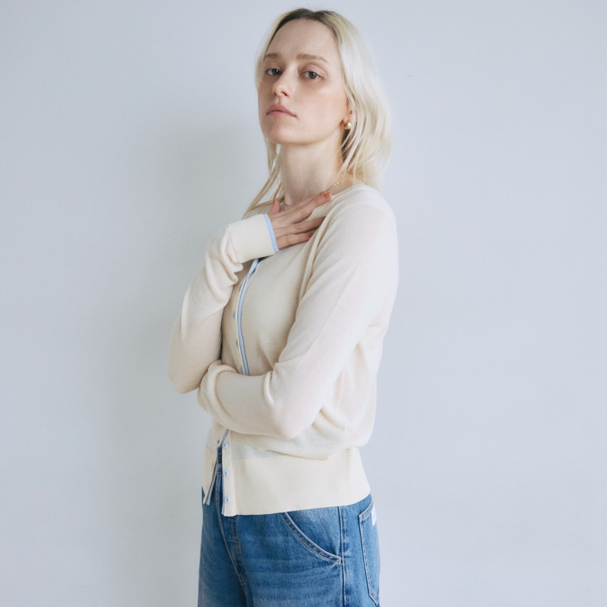 Airy Touch Knit Cardigan