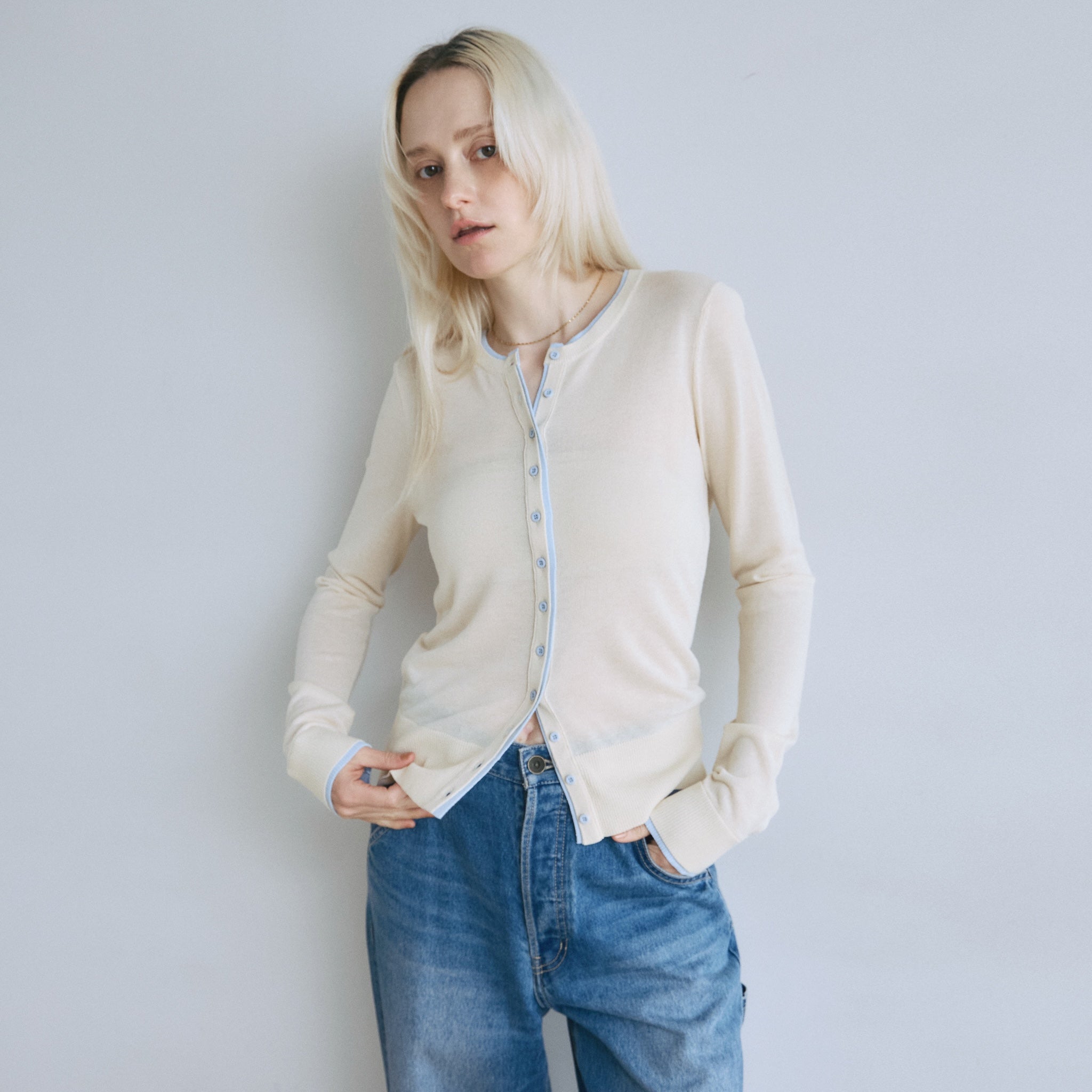 Airy Touch Knit Cardigan