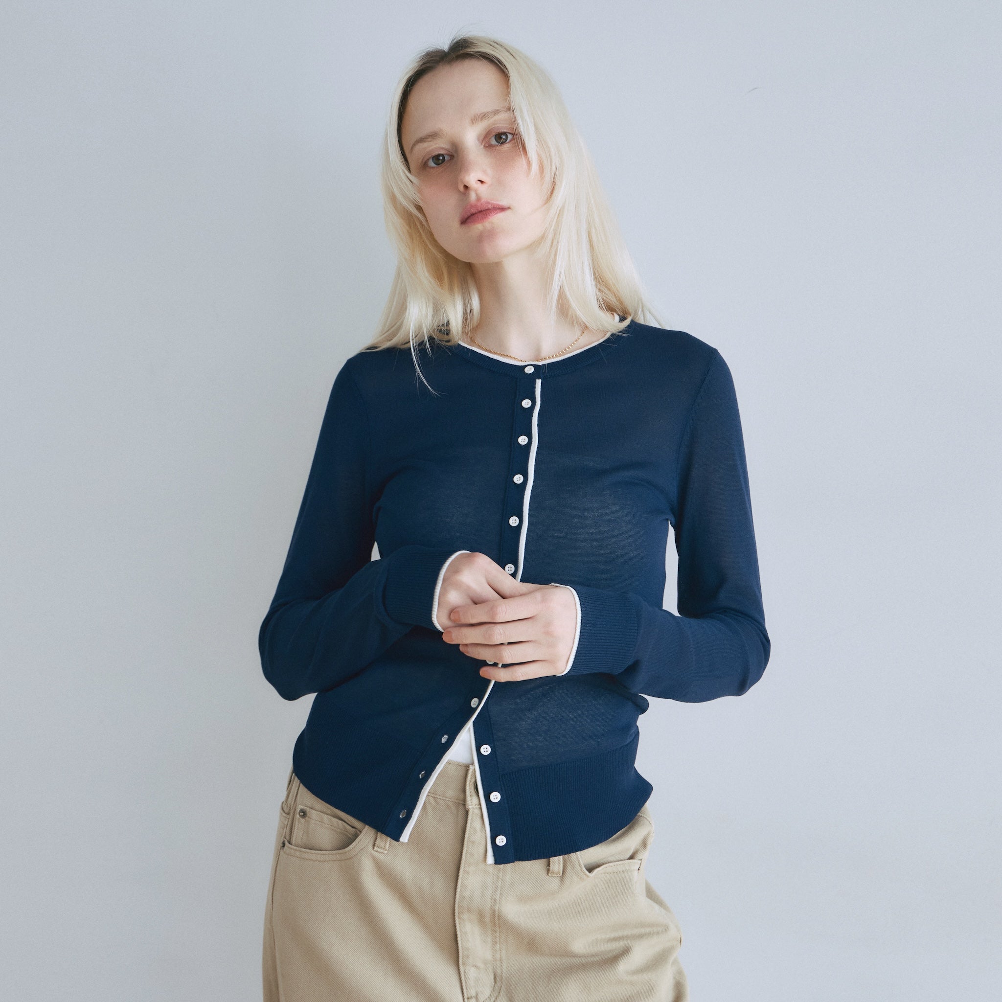 Airy Touch Knit Cardigan