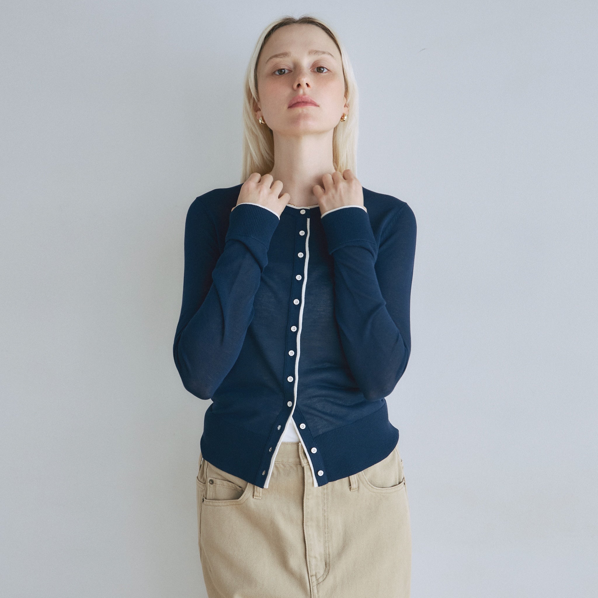 Airy Touch Knit Cardigan