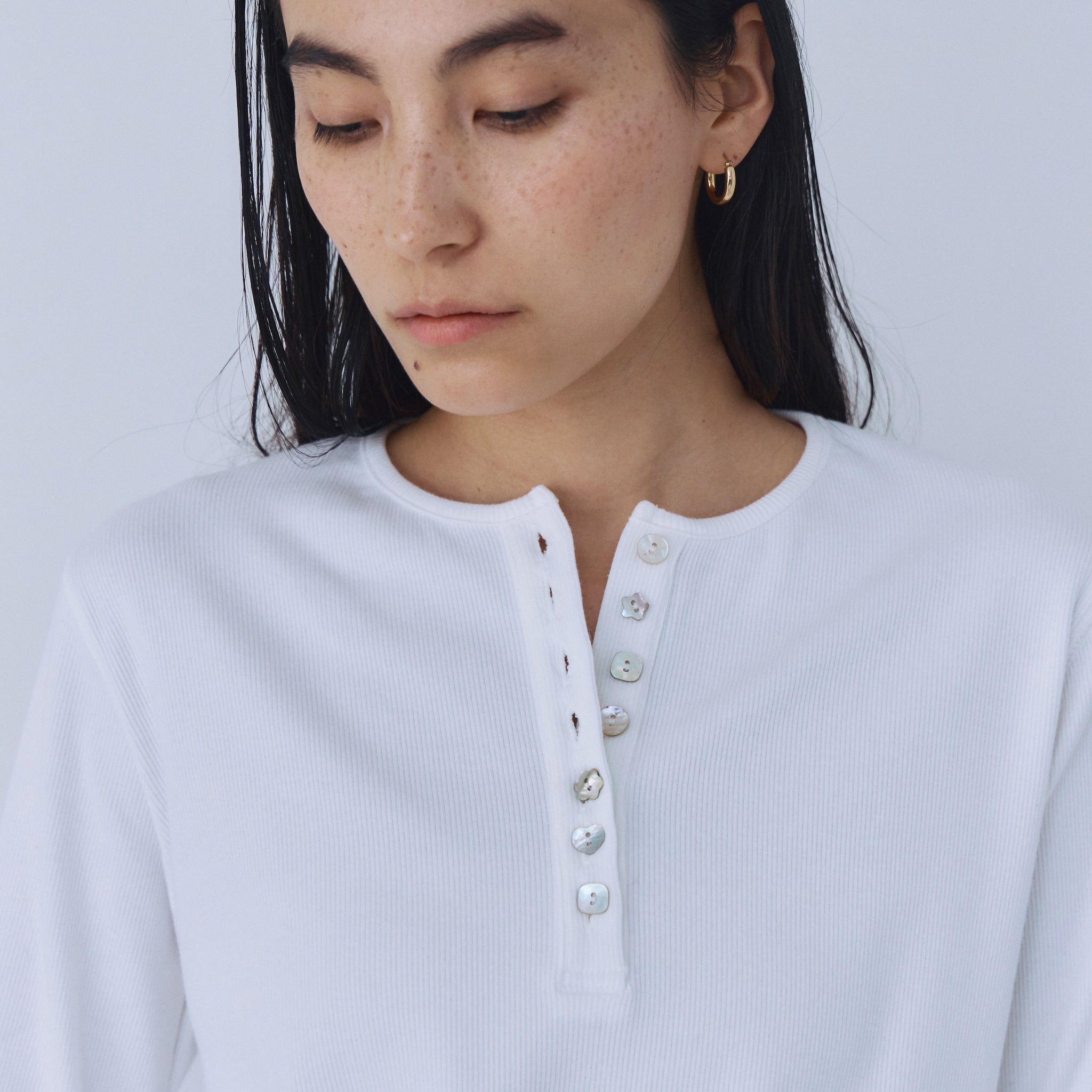 Rib Cut Random Button Henley Top