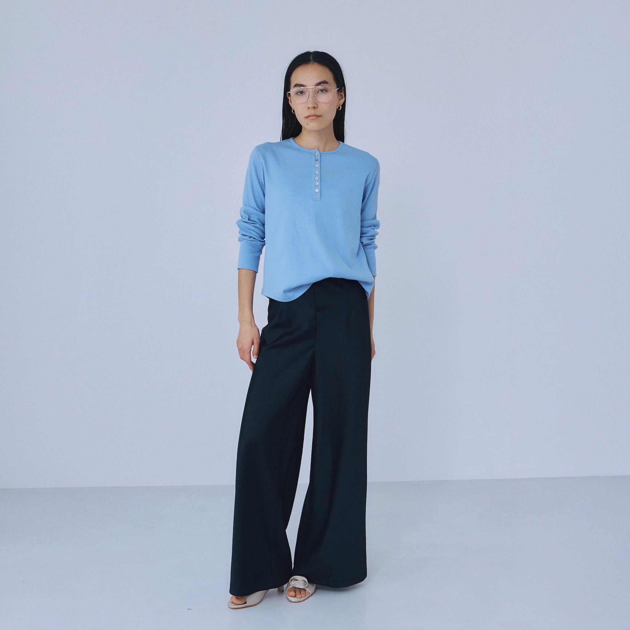 Rib Cut Random Button Henley Top