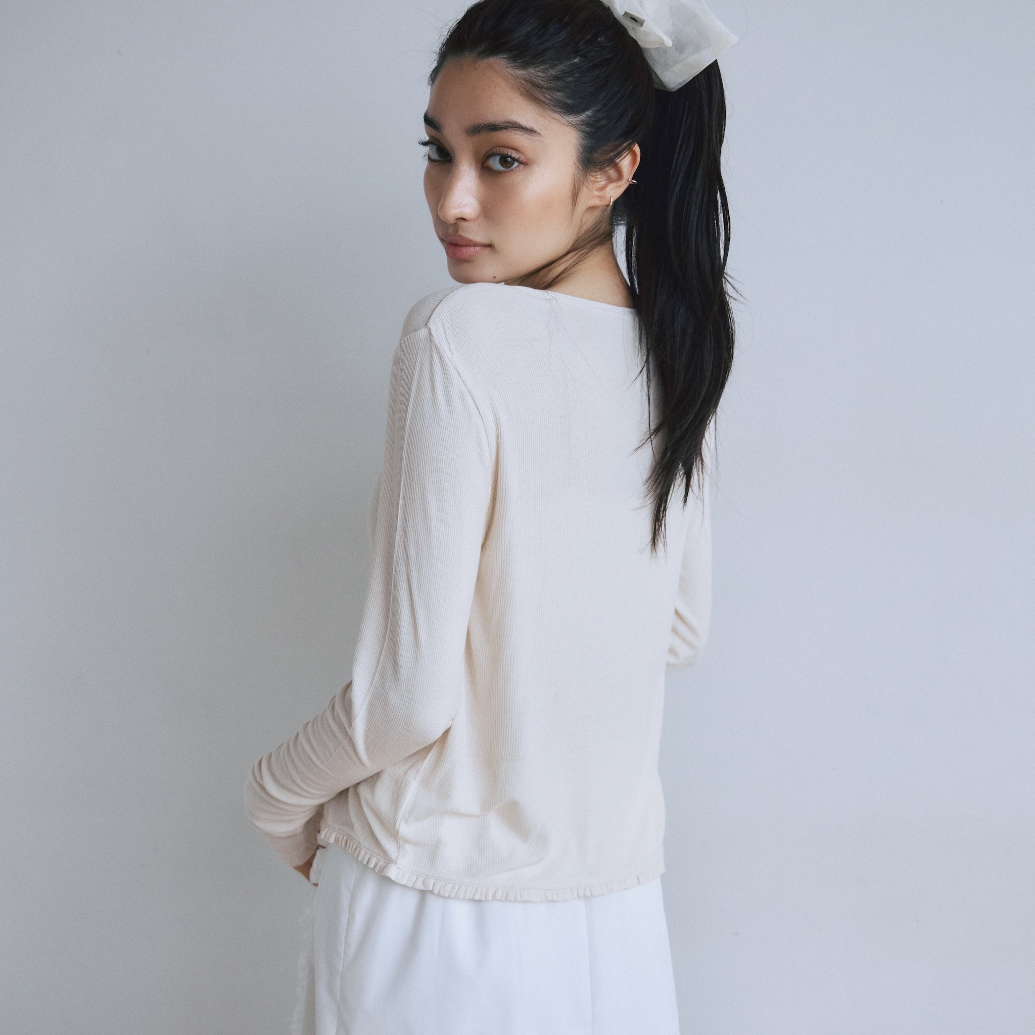 Sheer RIB Frillカーディガン