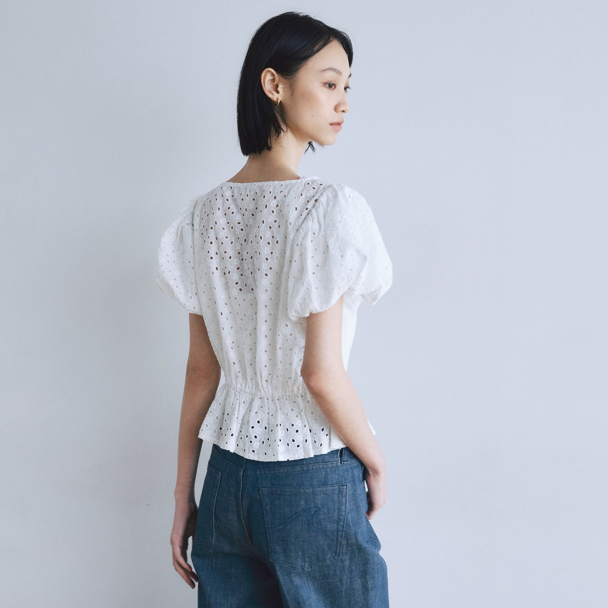 Cotton Laceパフスリーブシャツ