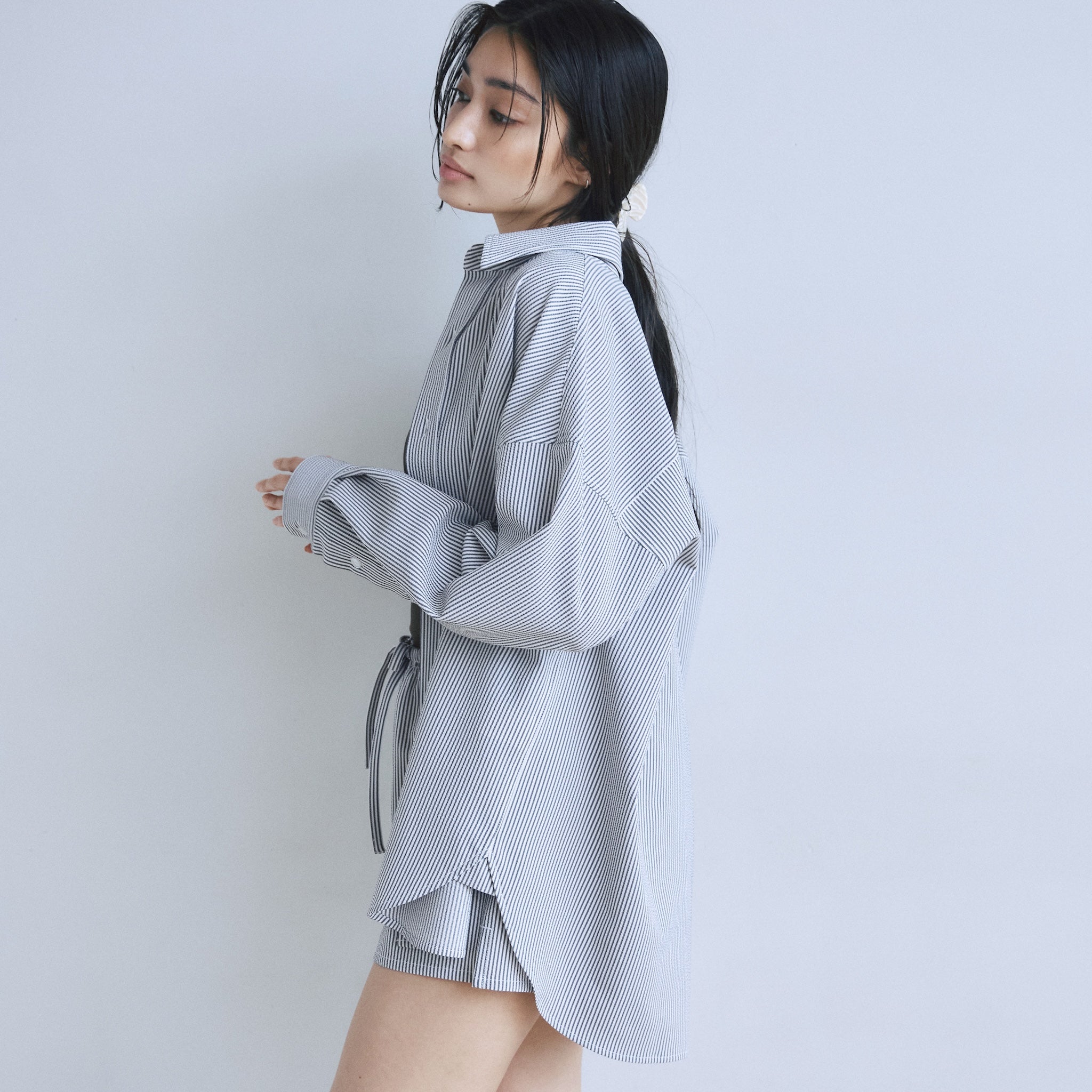 UV-blocking waterproof shirt