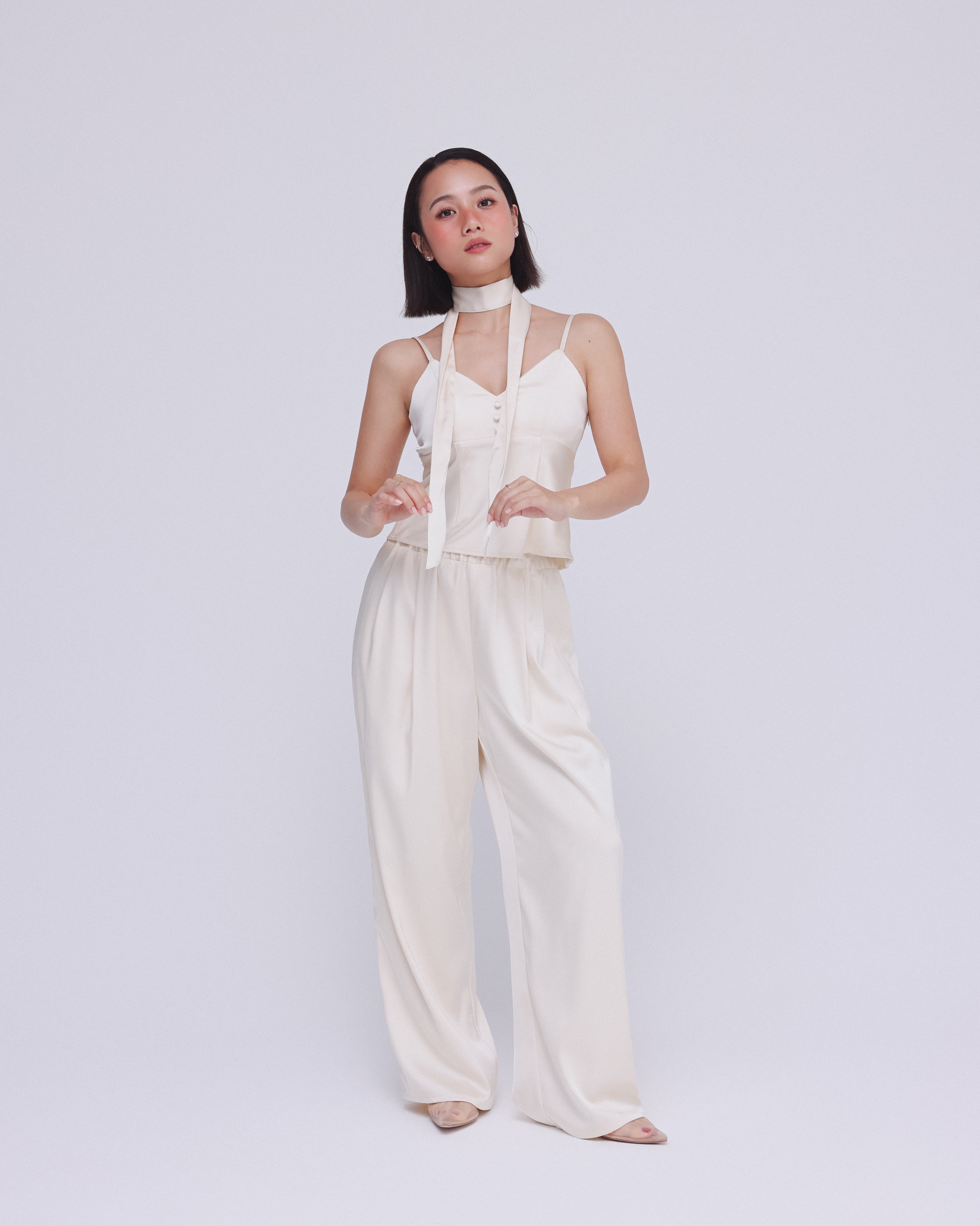 collab Pad-In Skinny Scarf Satin Cami