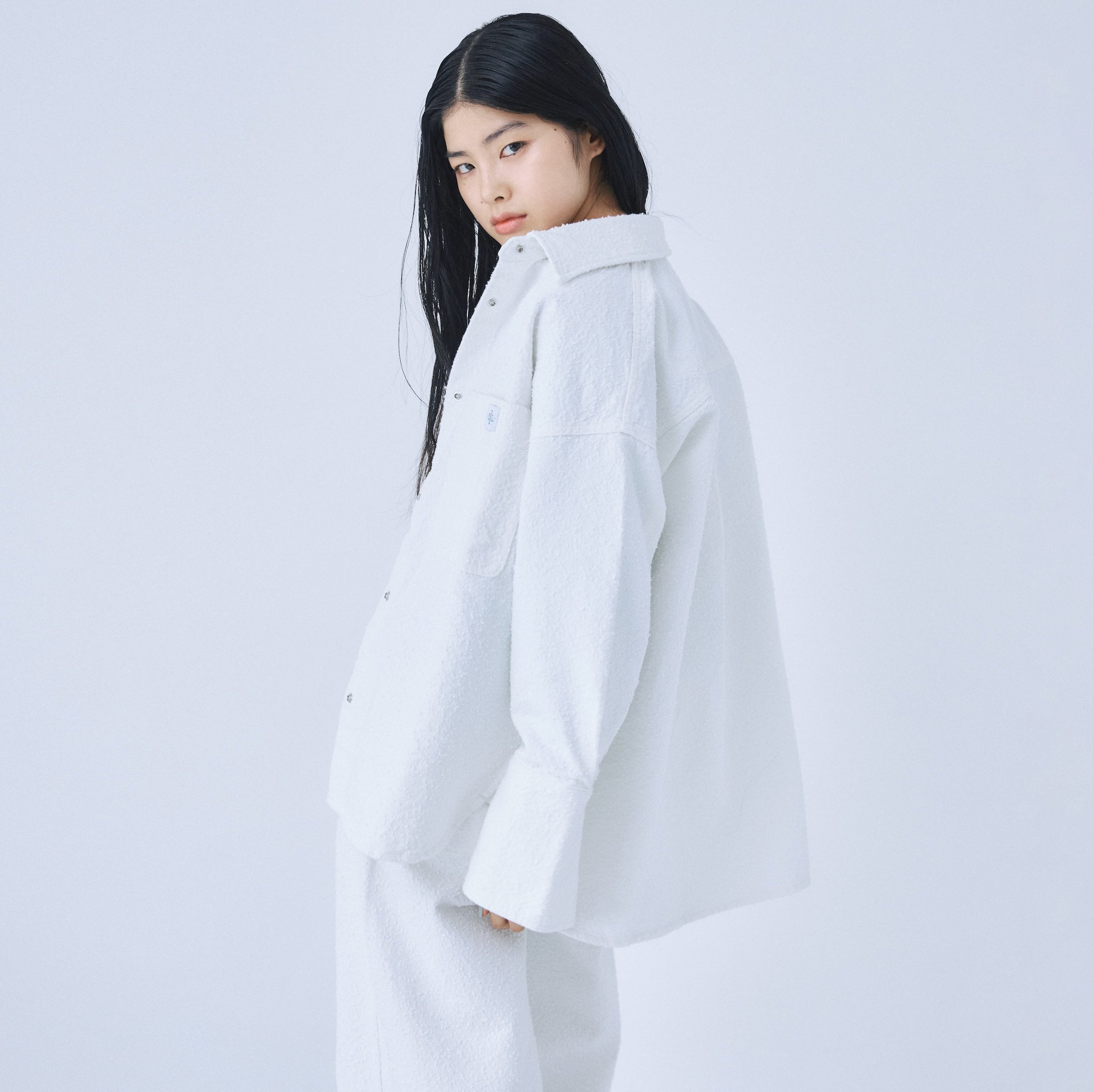 Needle punch material shirt jacket