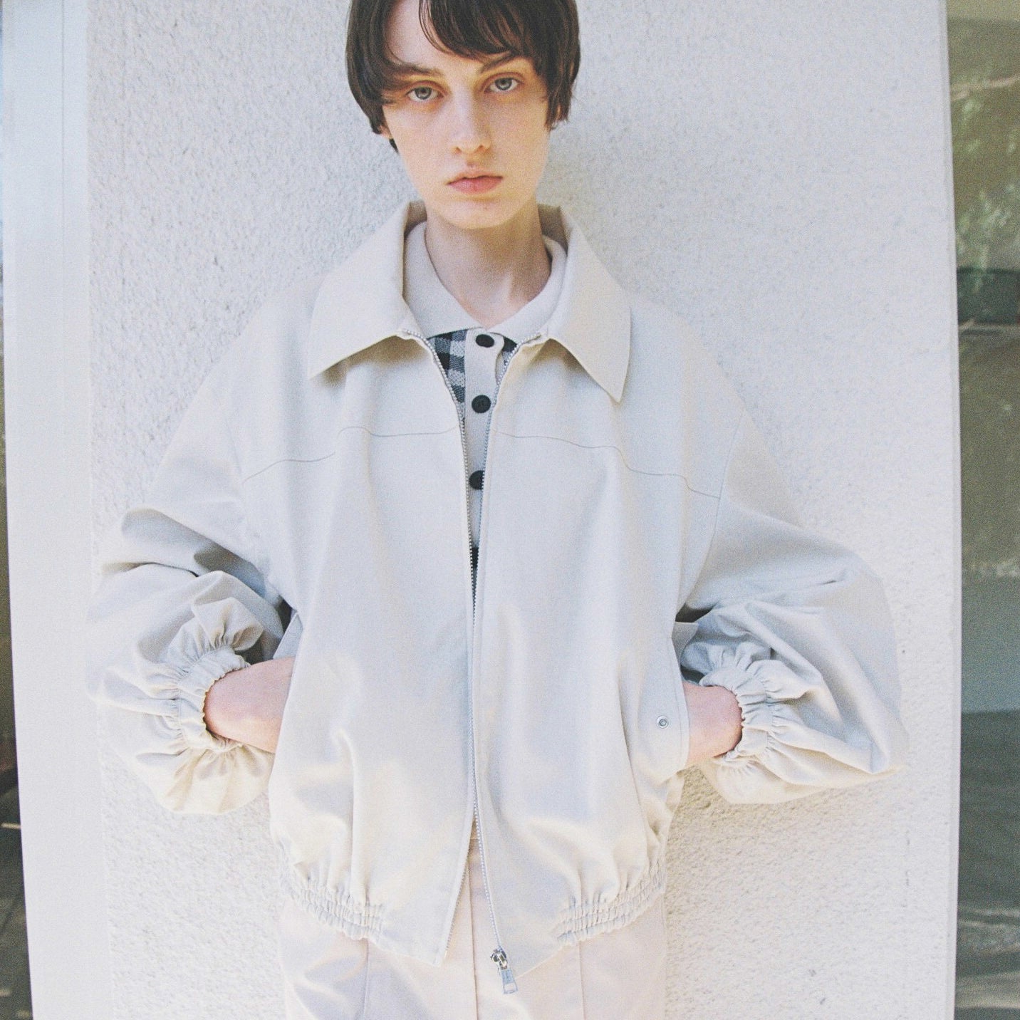 Round sleeve curvy blouson