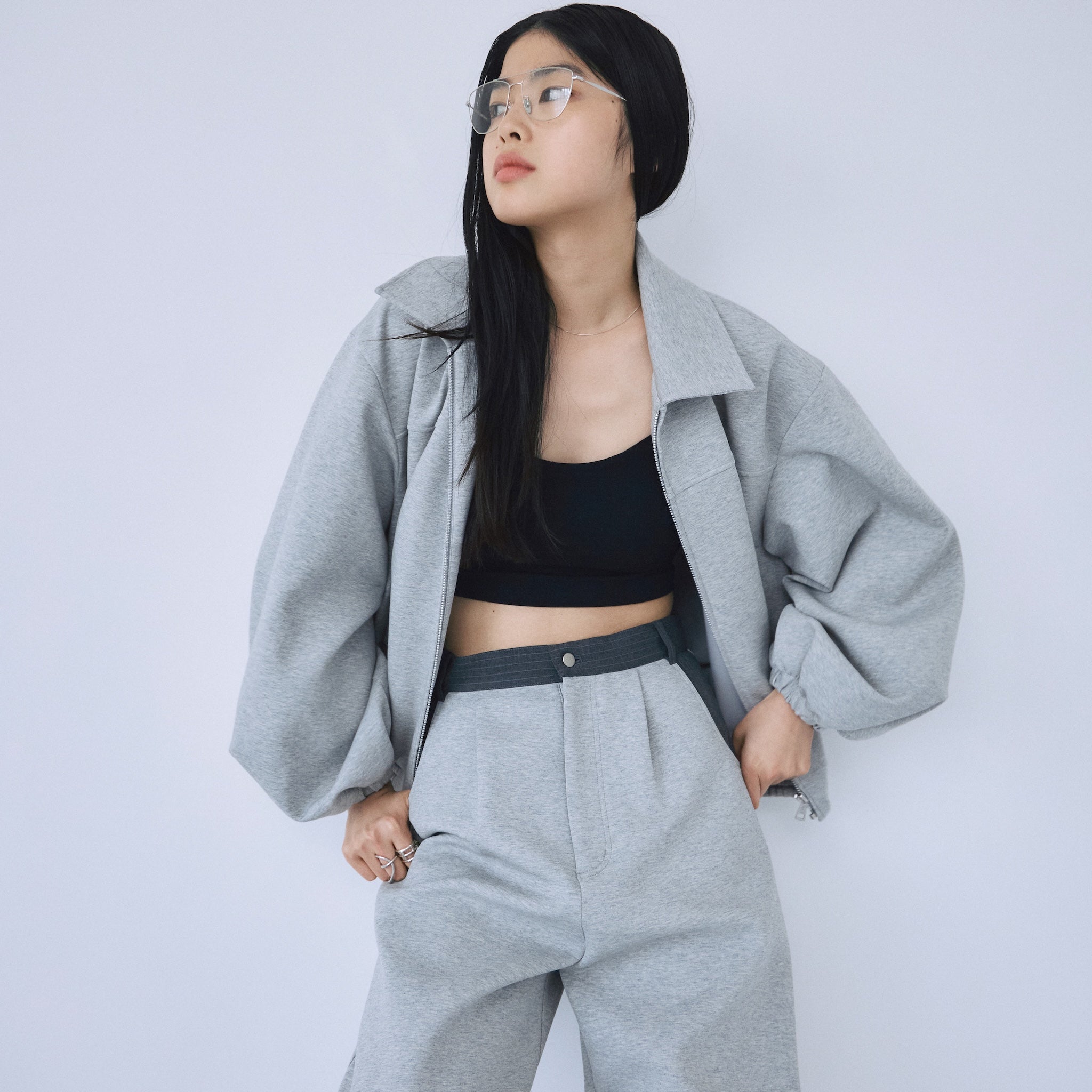 Round sleeve curvy blouson