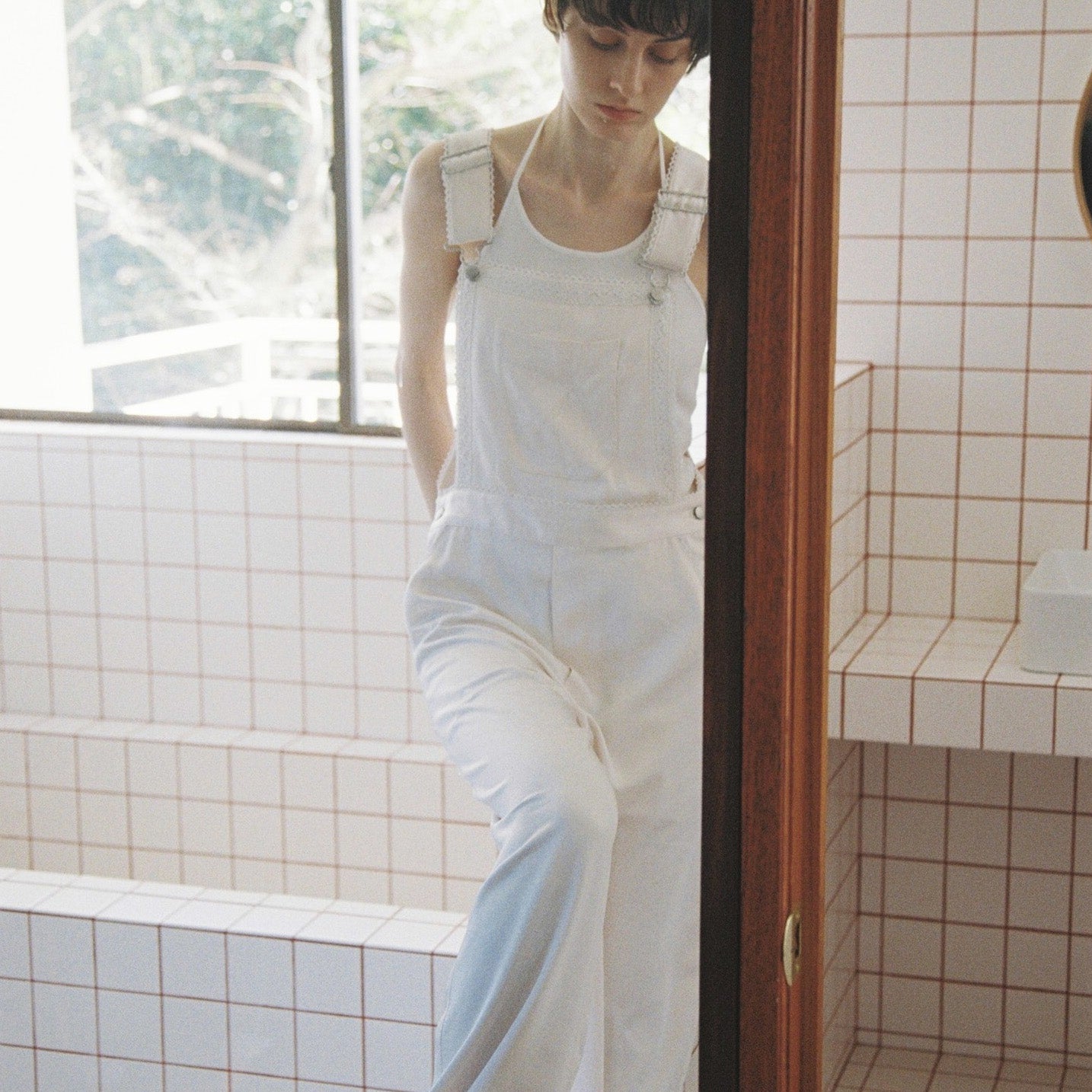 バレルレッグサテンサロペット