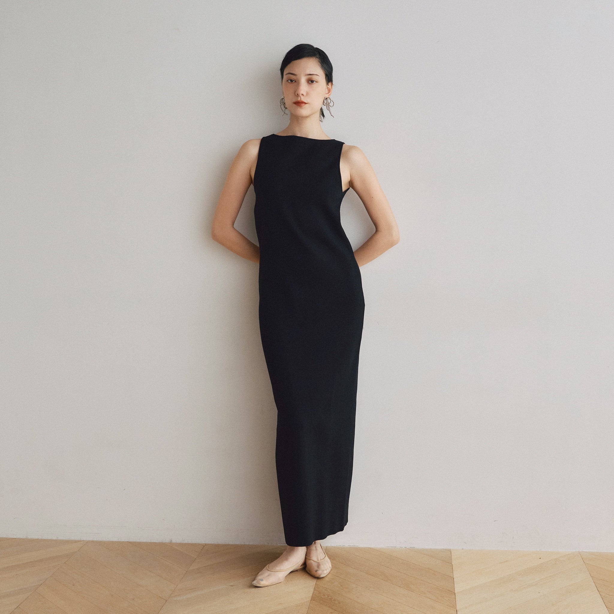 Cup-in Back Hole Knit Tank Dress