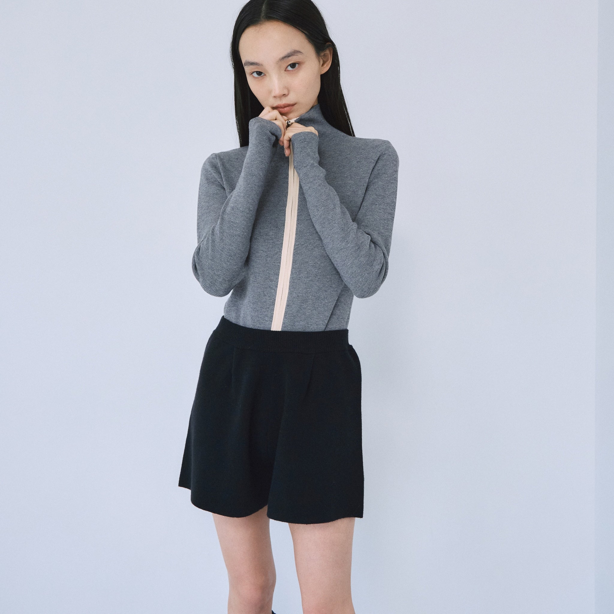 Smooth Jacquard Tuck Shorts