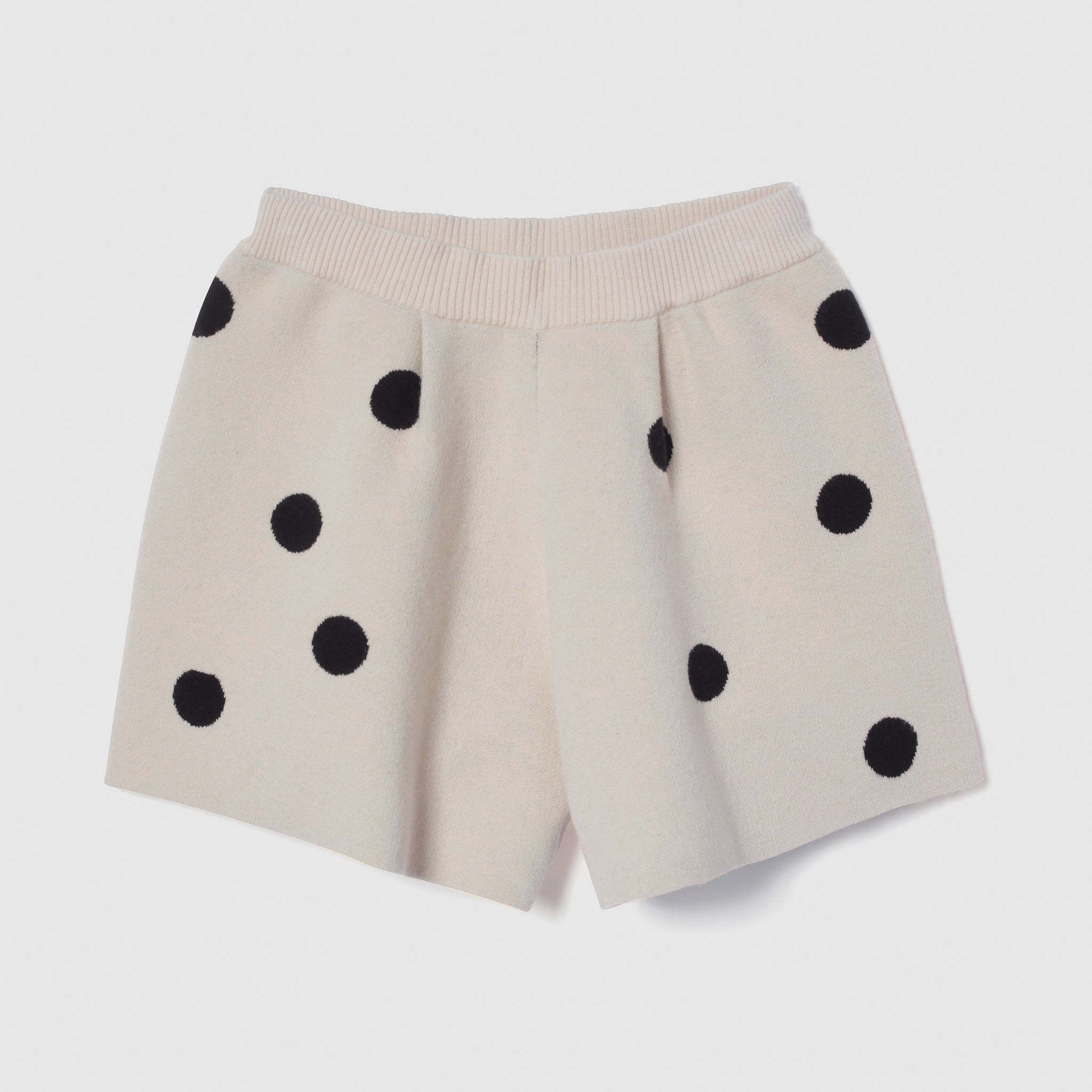 Smooth Jacquard Tuck Shorts