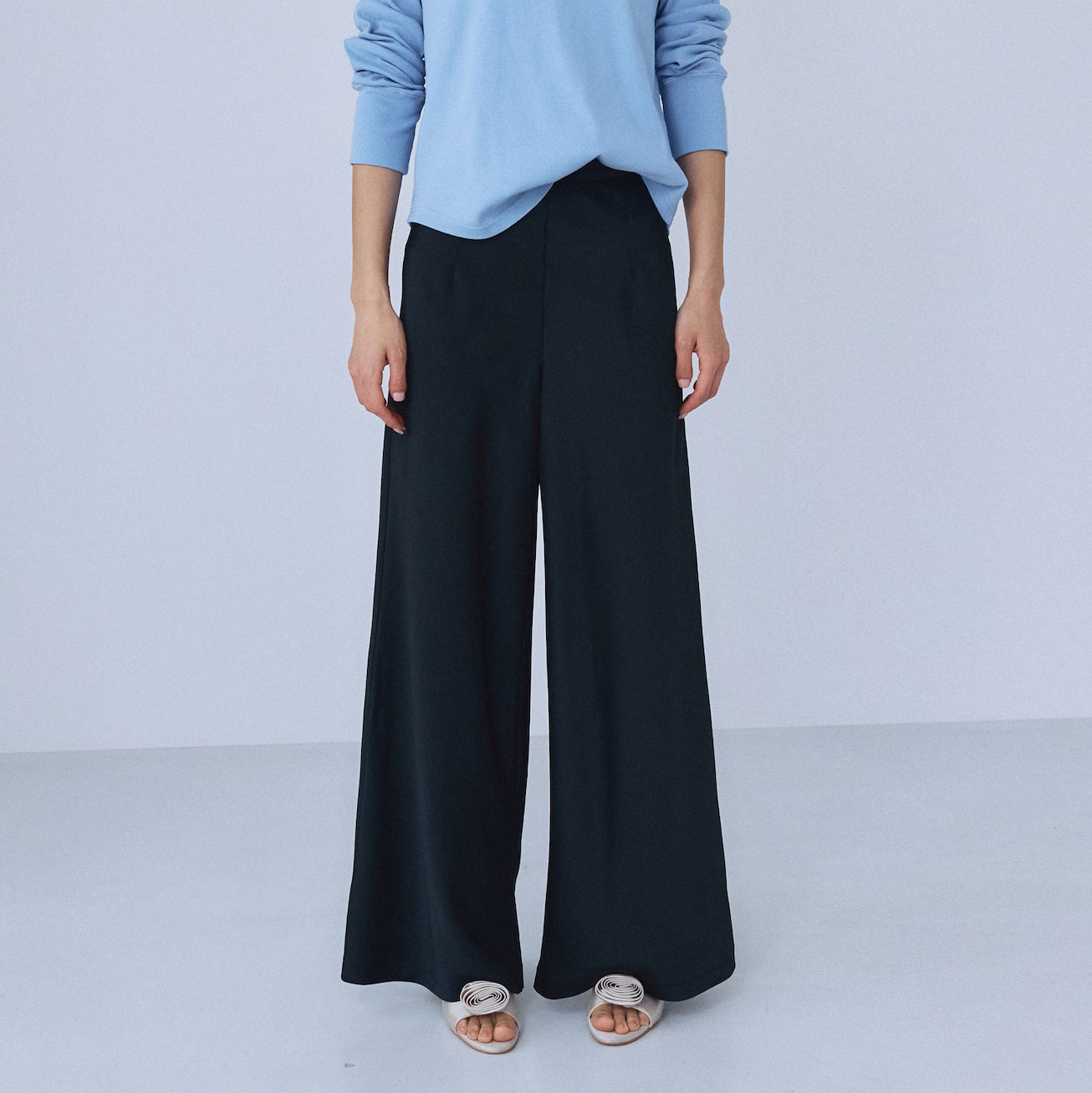 Basic Satin Wideパンツ