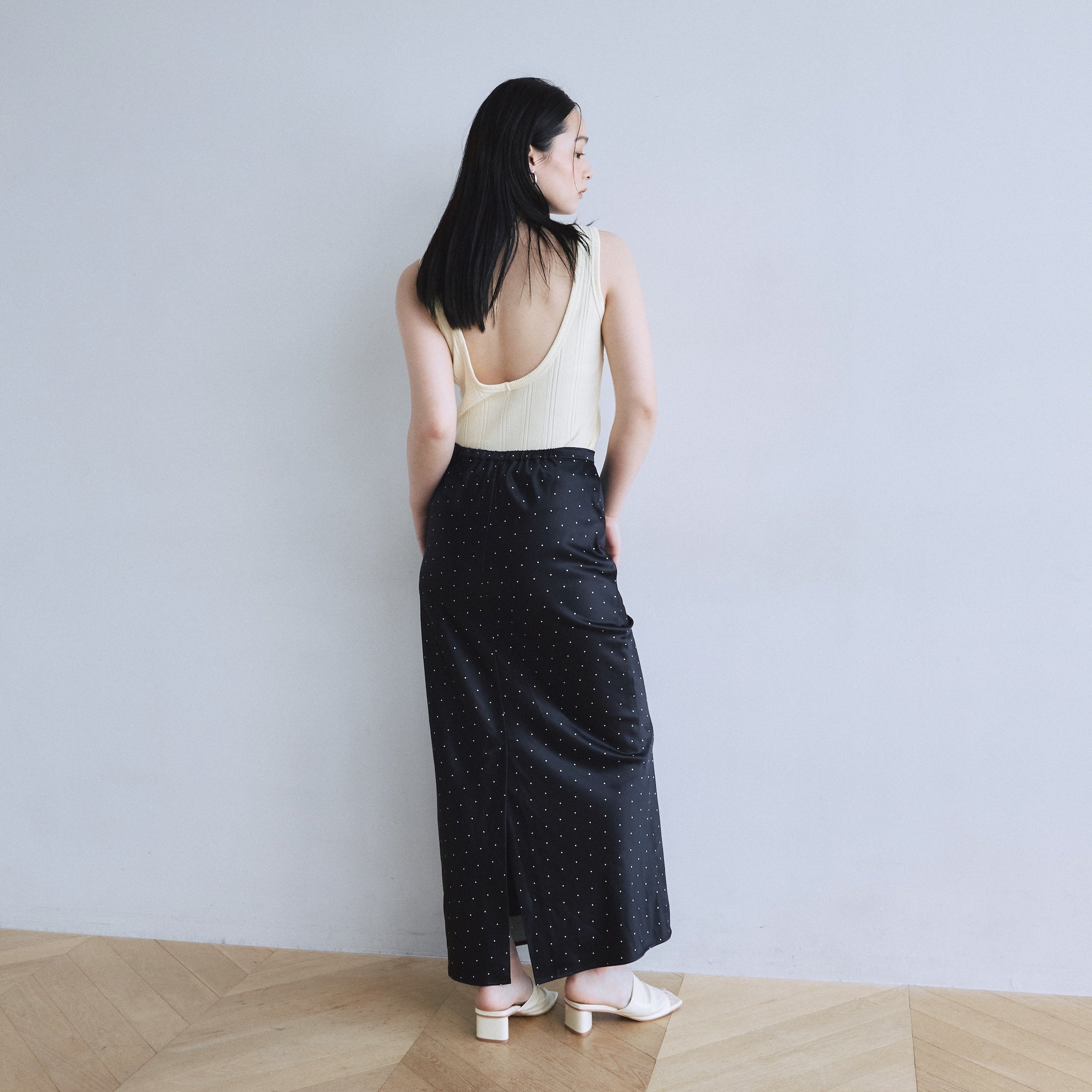 PIN DOT satin skirt