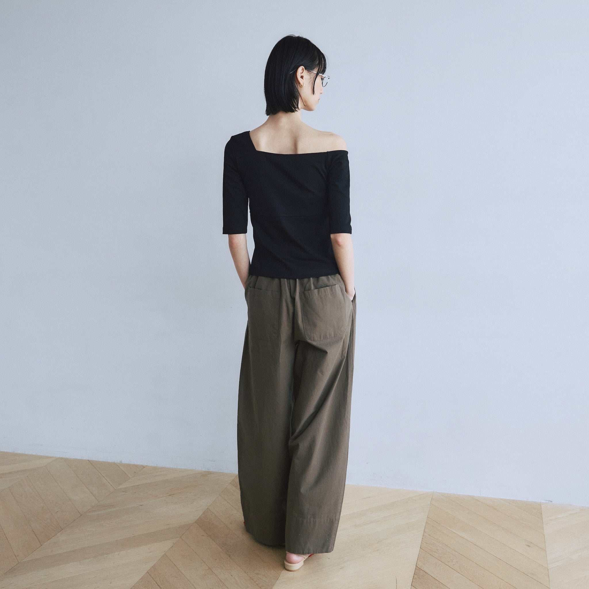 Narrow waistコットンバレルパンツ