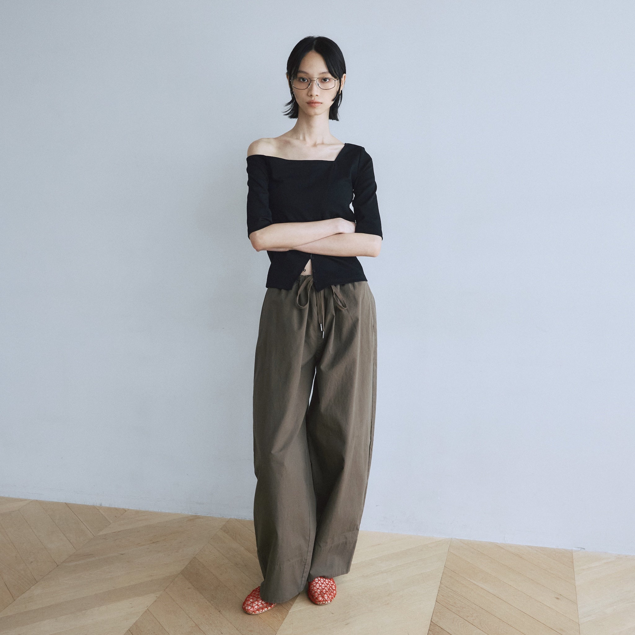 Narrow waistコットンバレルパンツ