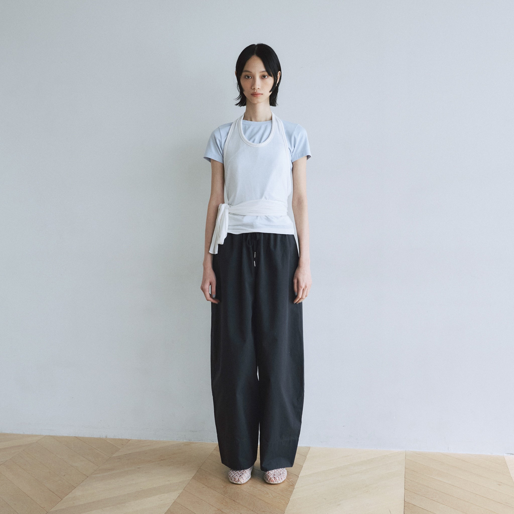 Narrow waistコットンバレルパンツ