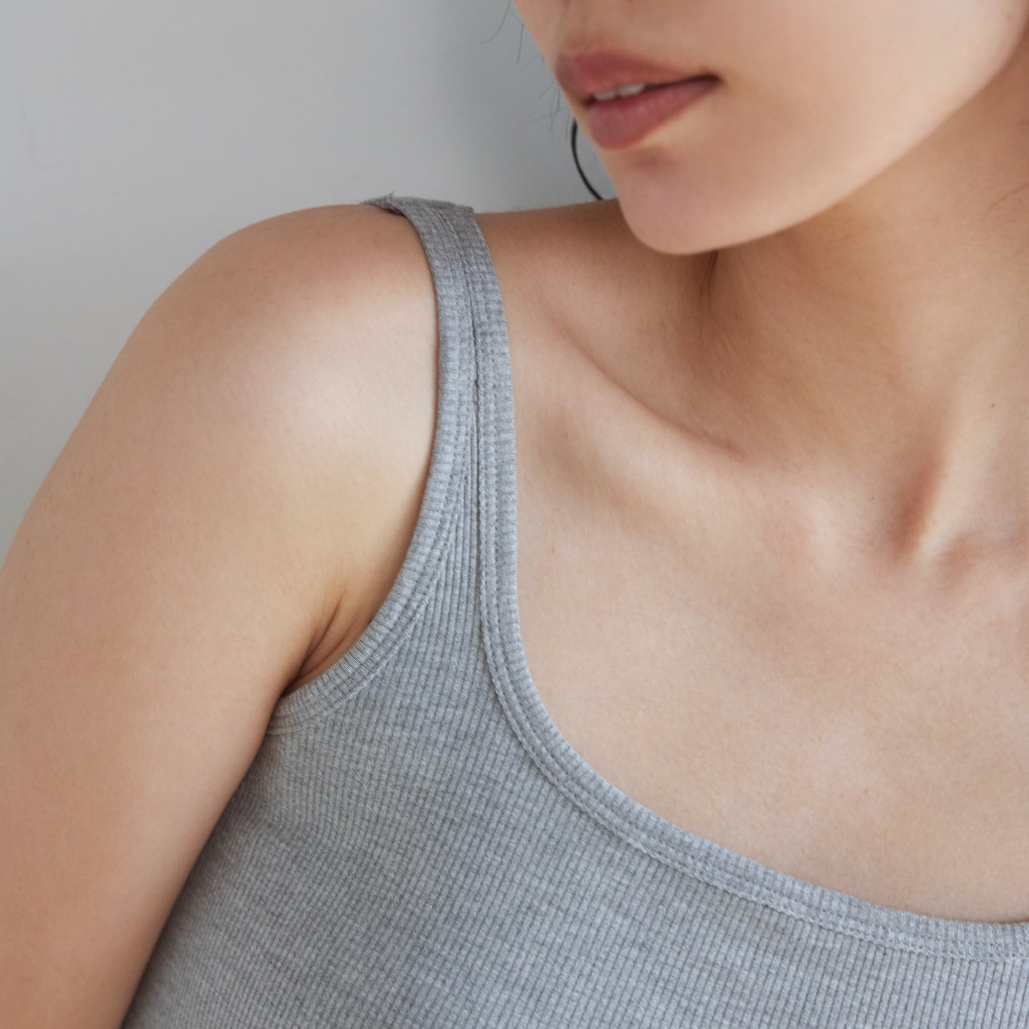 FitパッドマシュマロBRAタンク