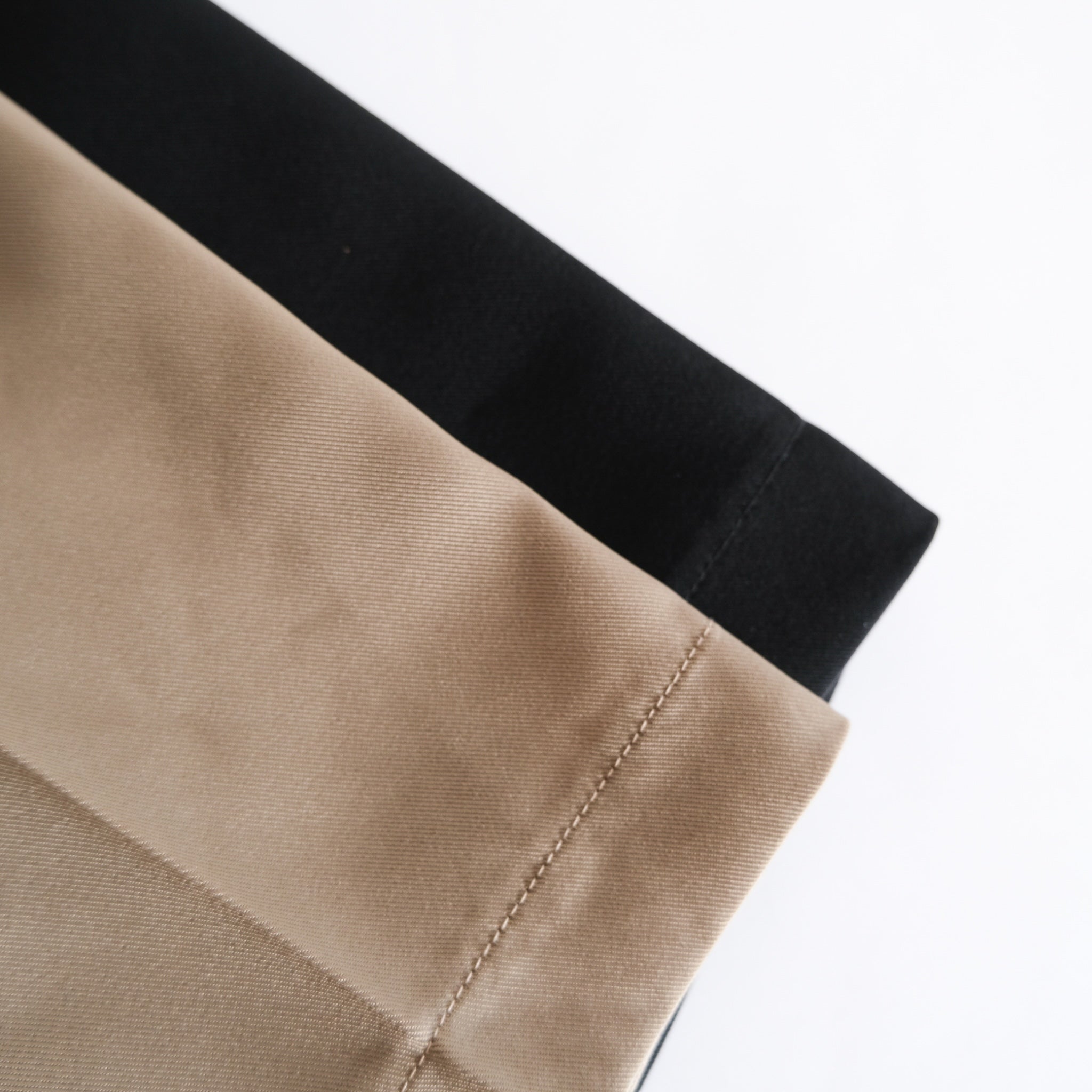 ペプラムRelaxテーパードパンツ