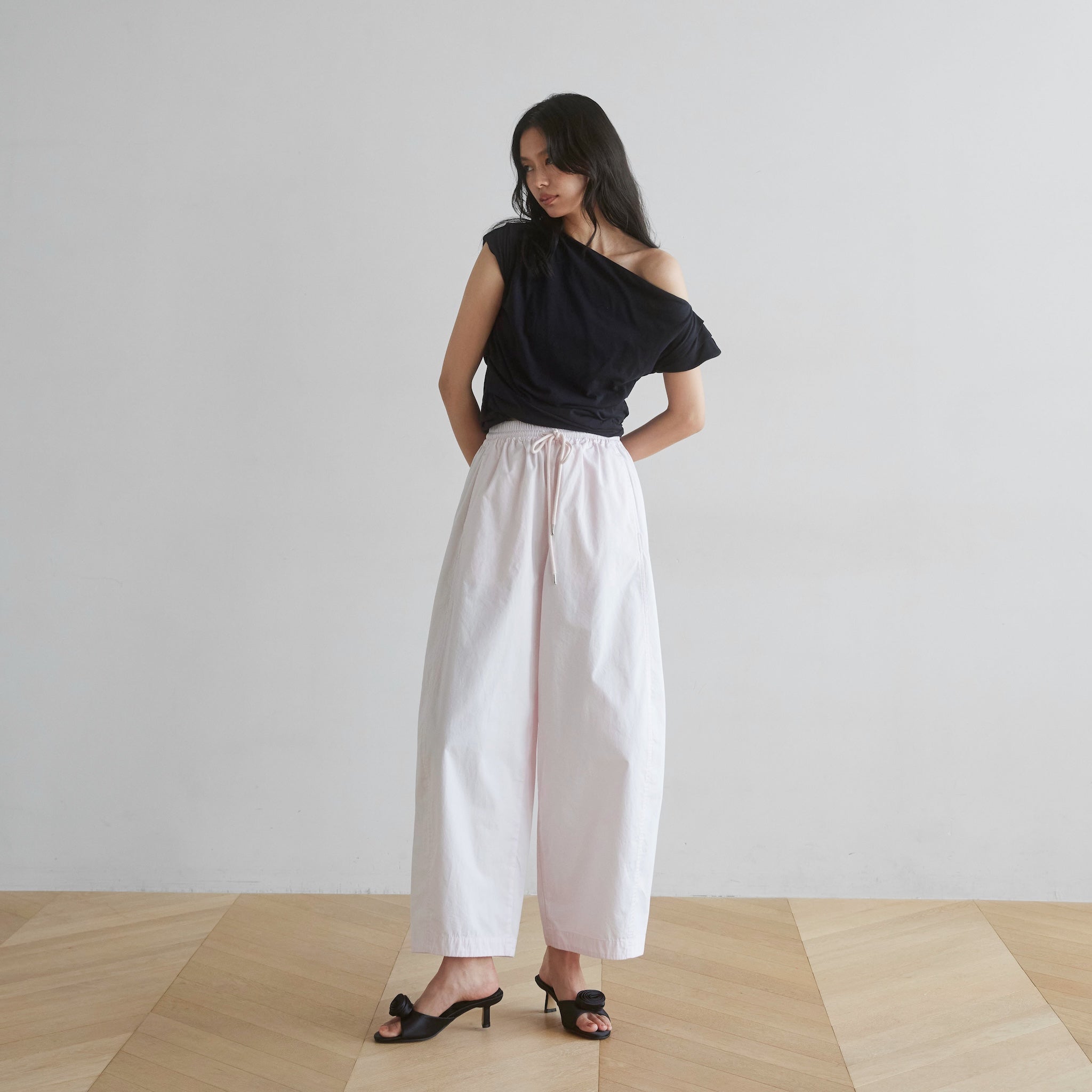 Barrel leg volume pants
