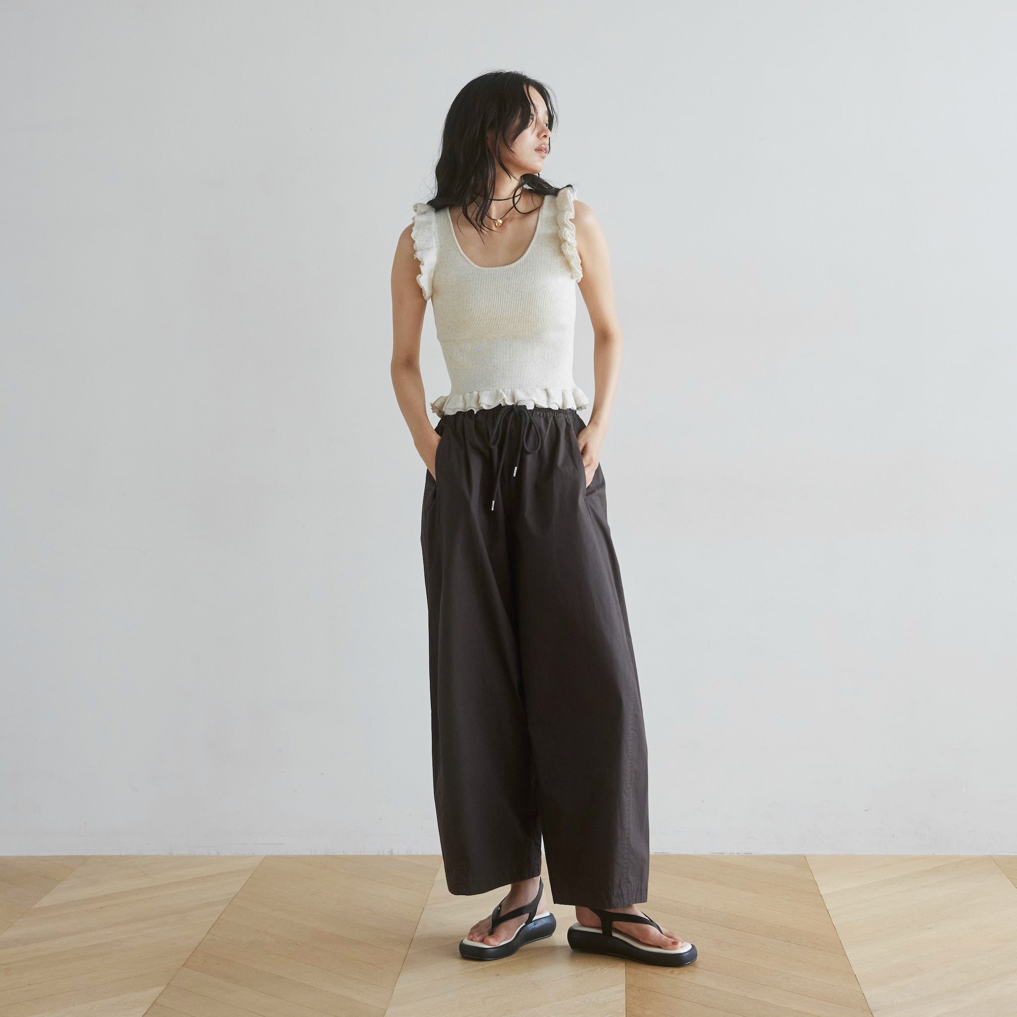 Barrel leg volume pants