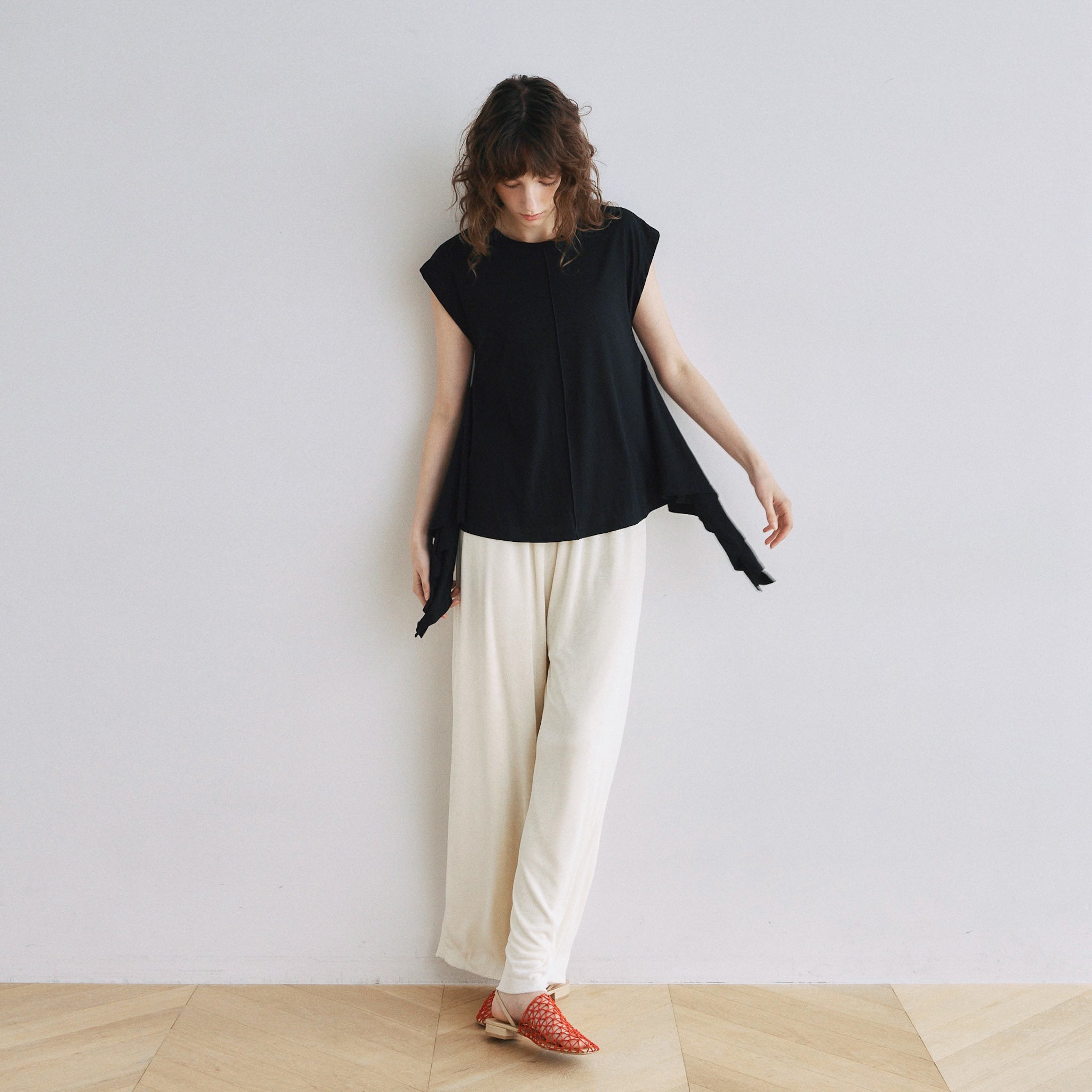 Smooth Touch Fin Frill Top