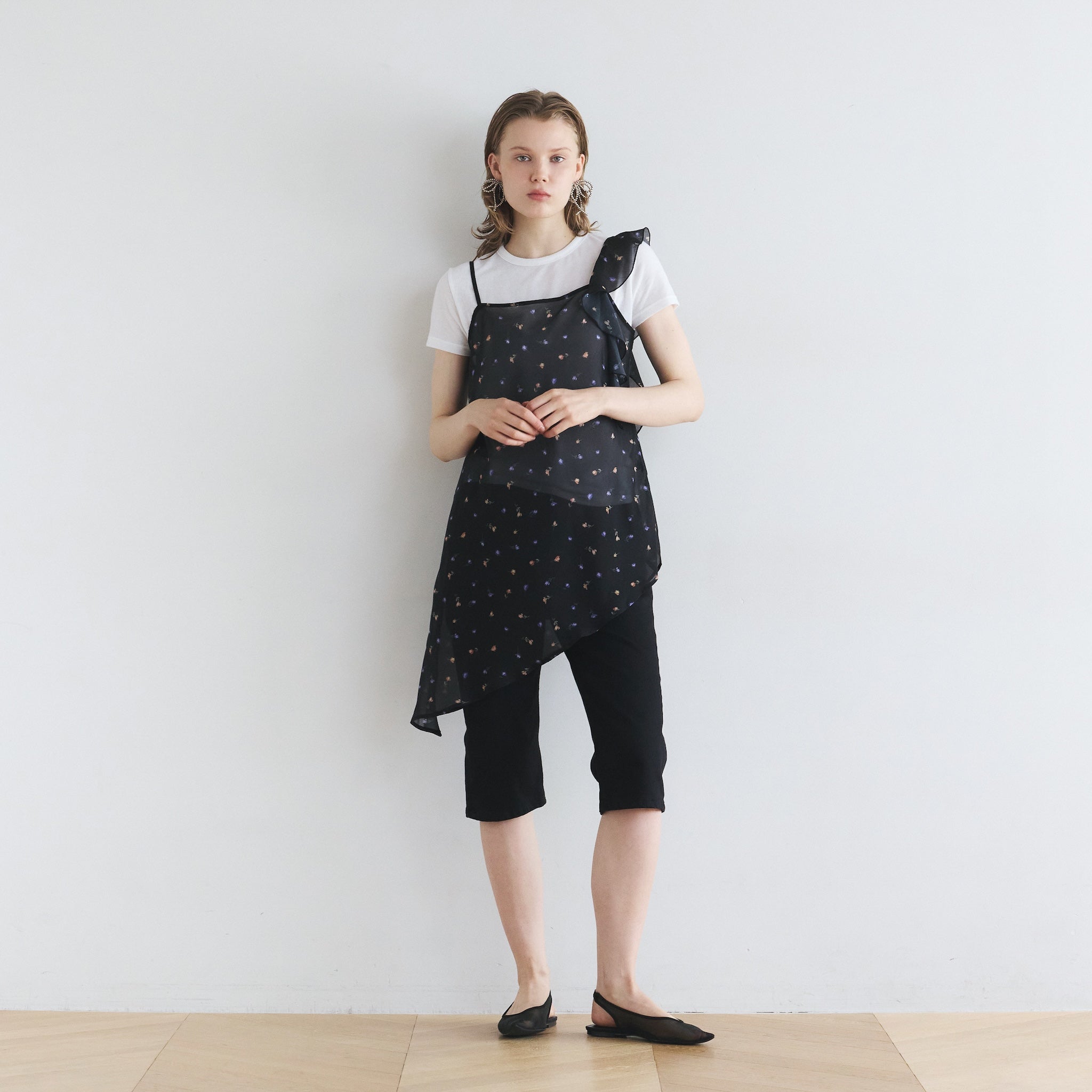 AsymmetryショルダーFlowerトップス
