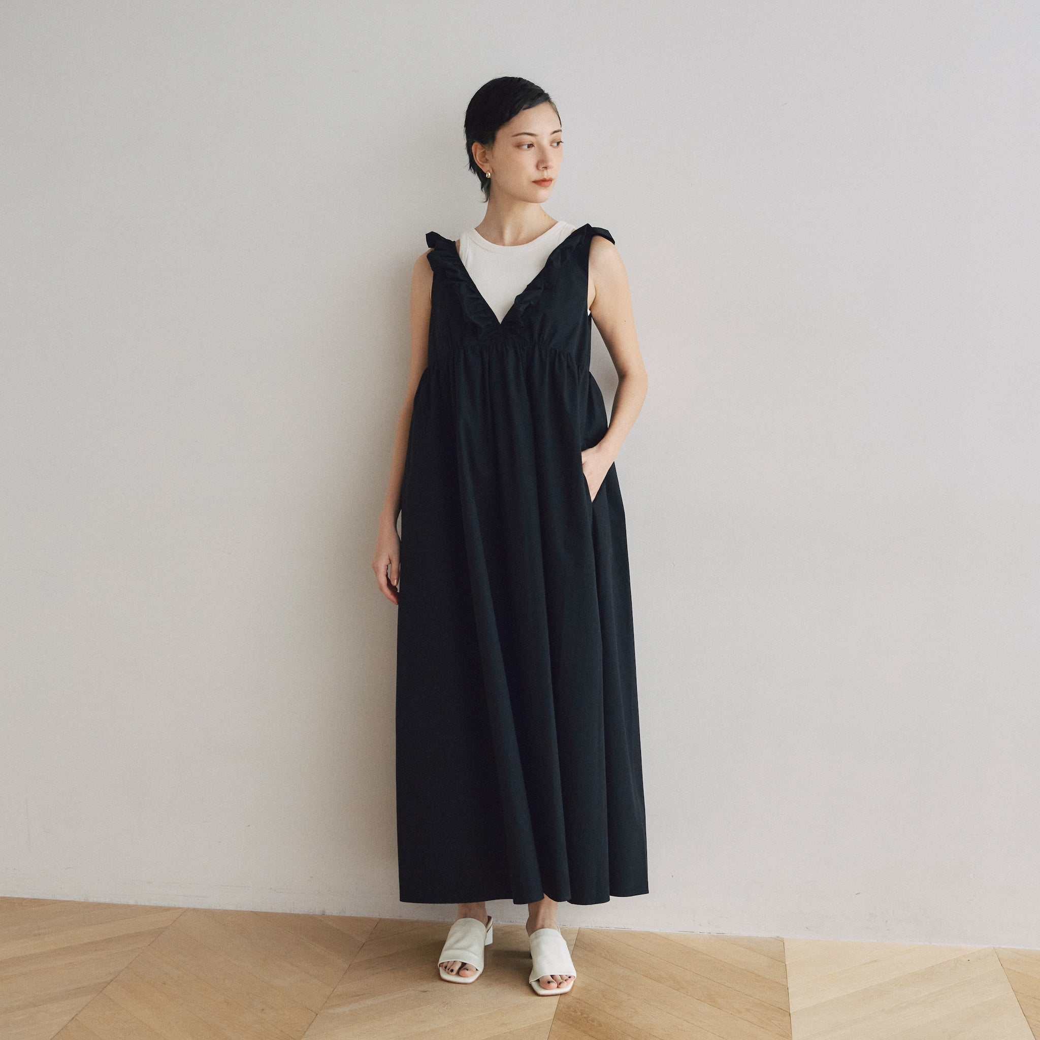 Back Ribbon Frill Neck Dress