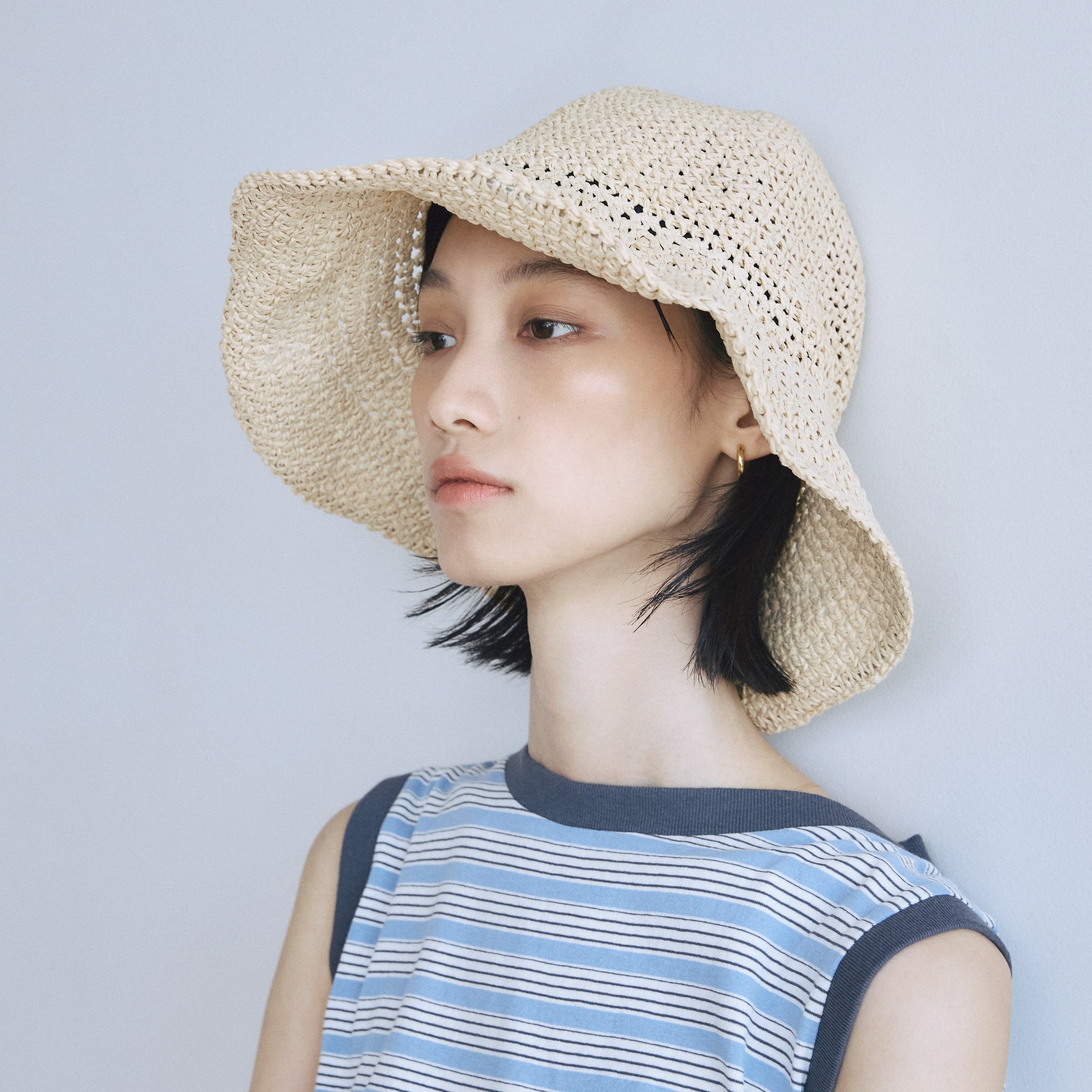 PAPER BUCKET HAT