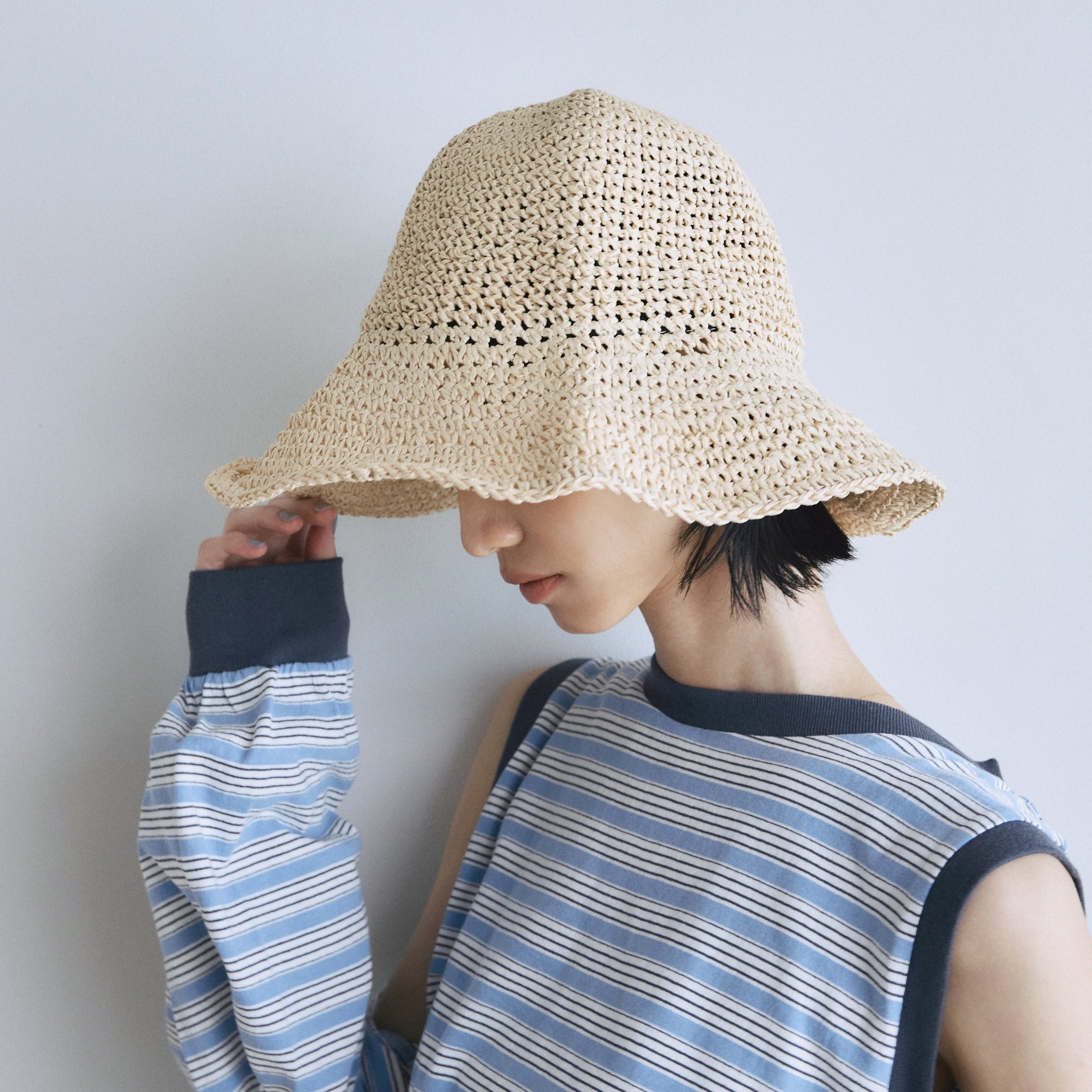 PAPER BUCKET HAT