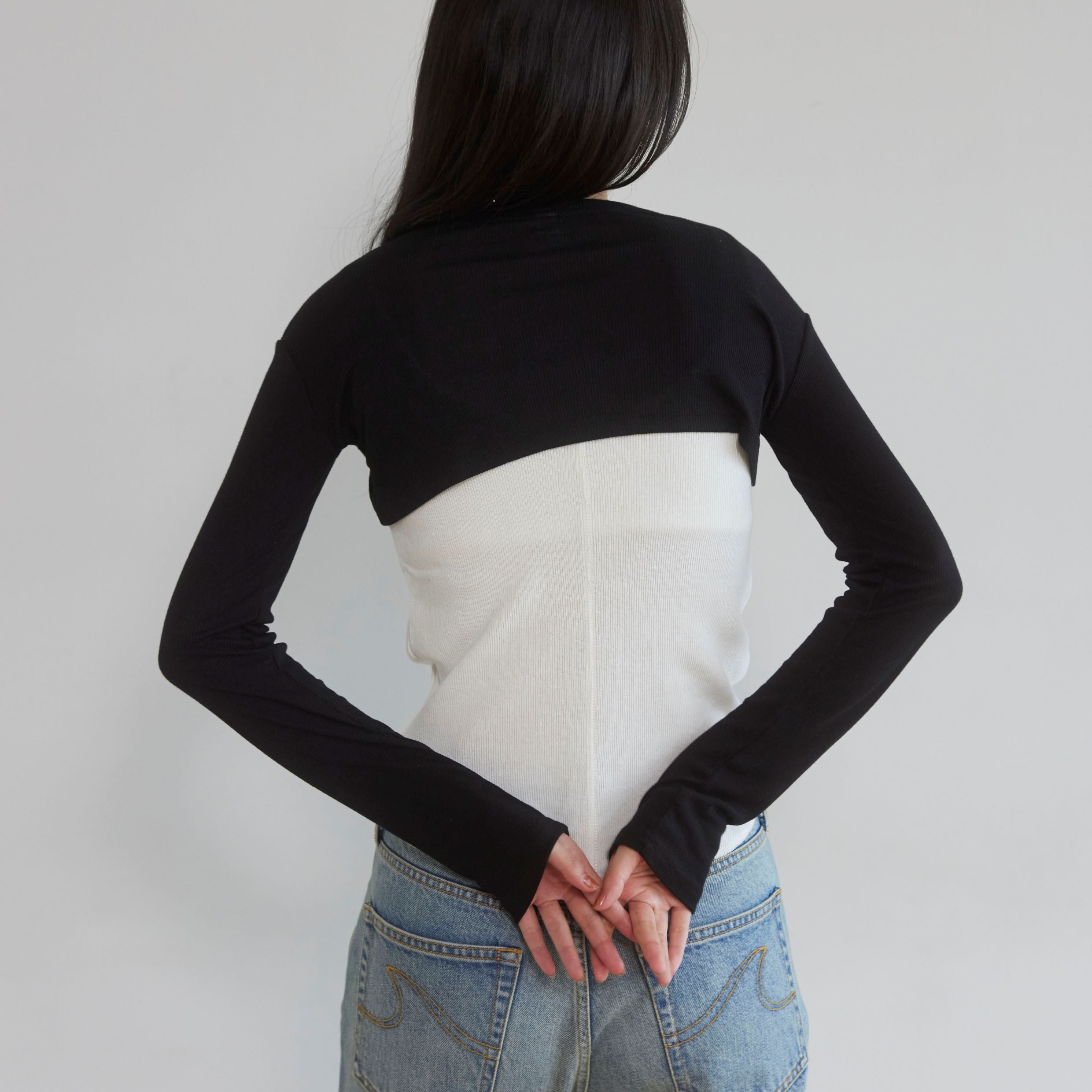 Airy RIB half cut mini top