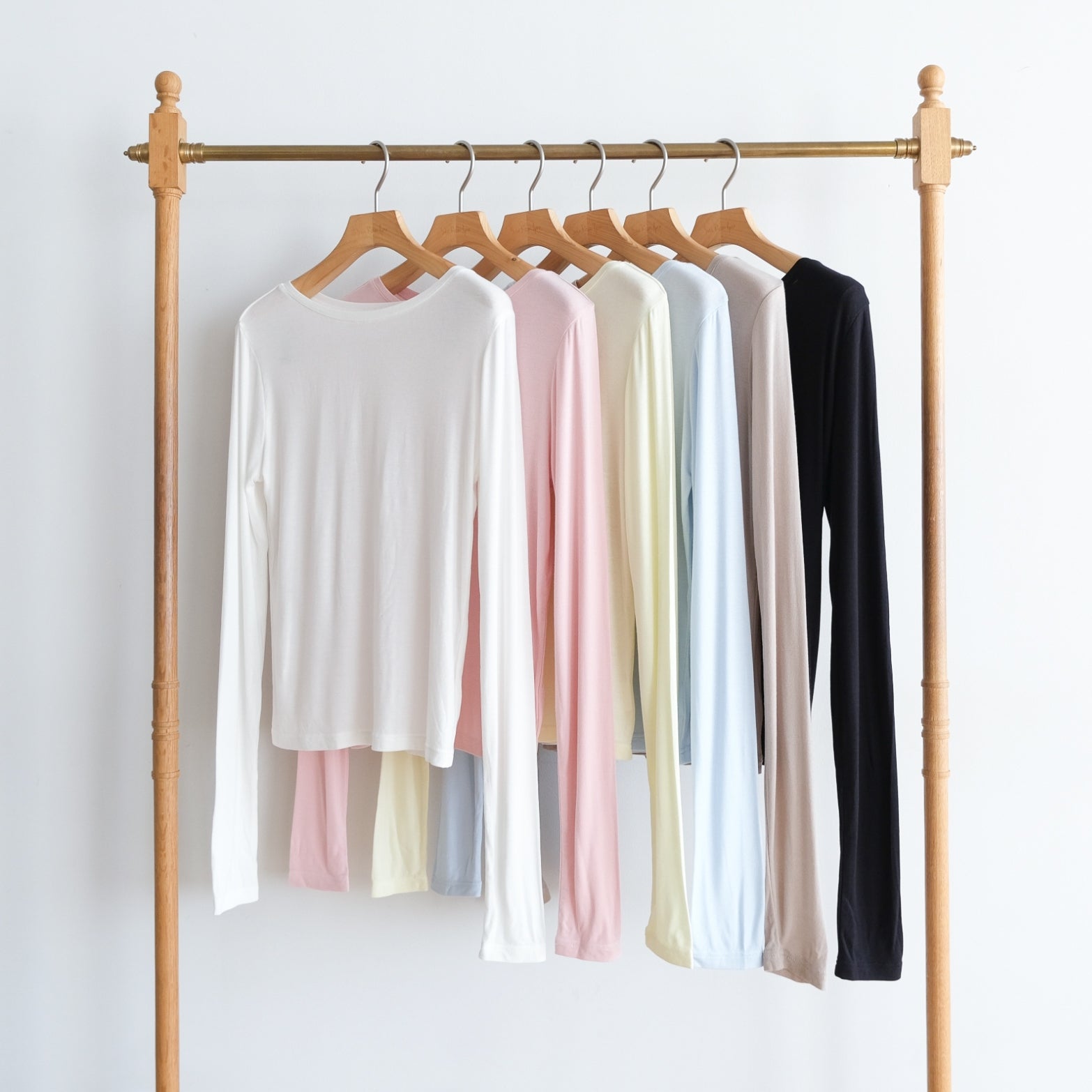 エアリーFit ストレッチロングスリーブ