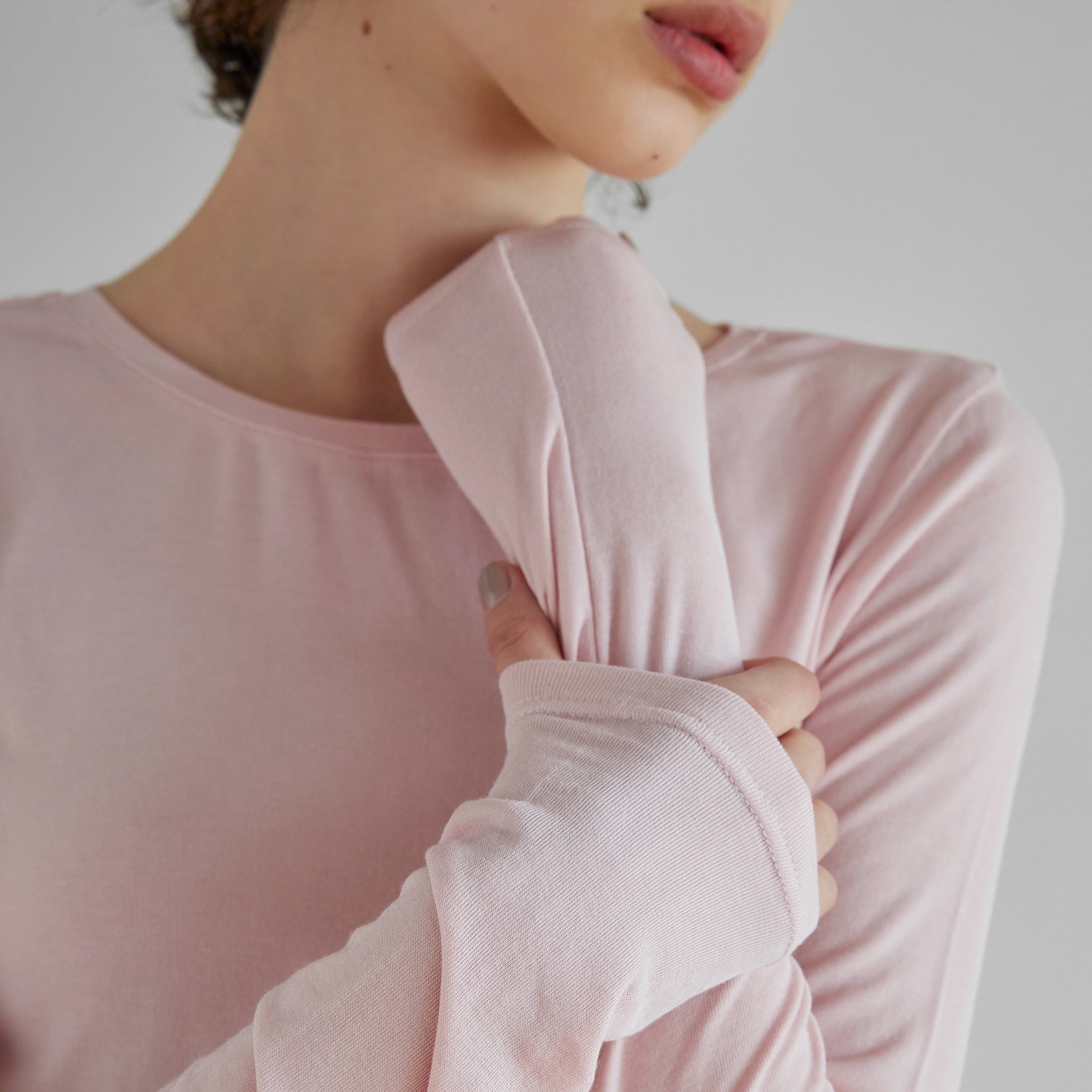 エアリーFit ストレッチロングスリーブ