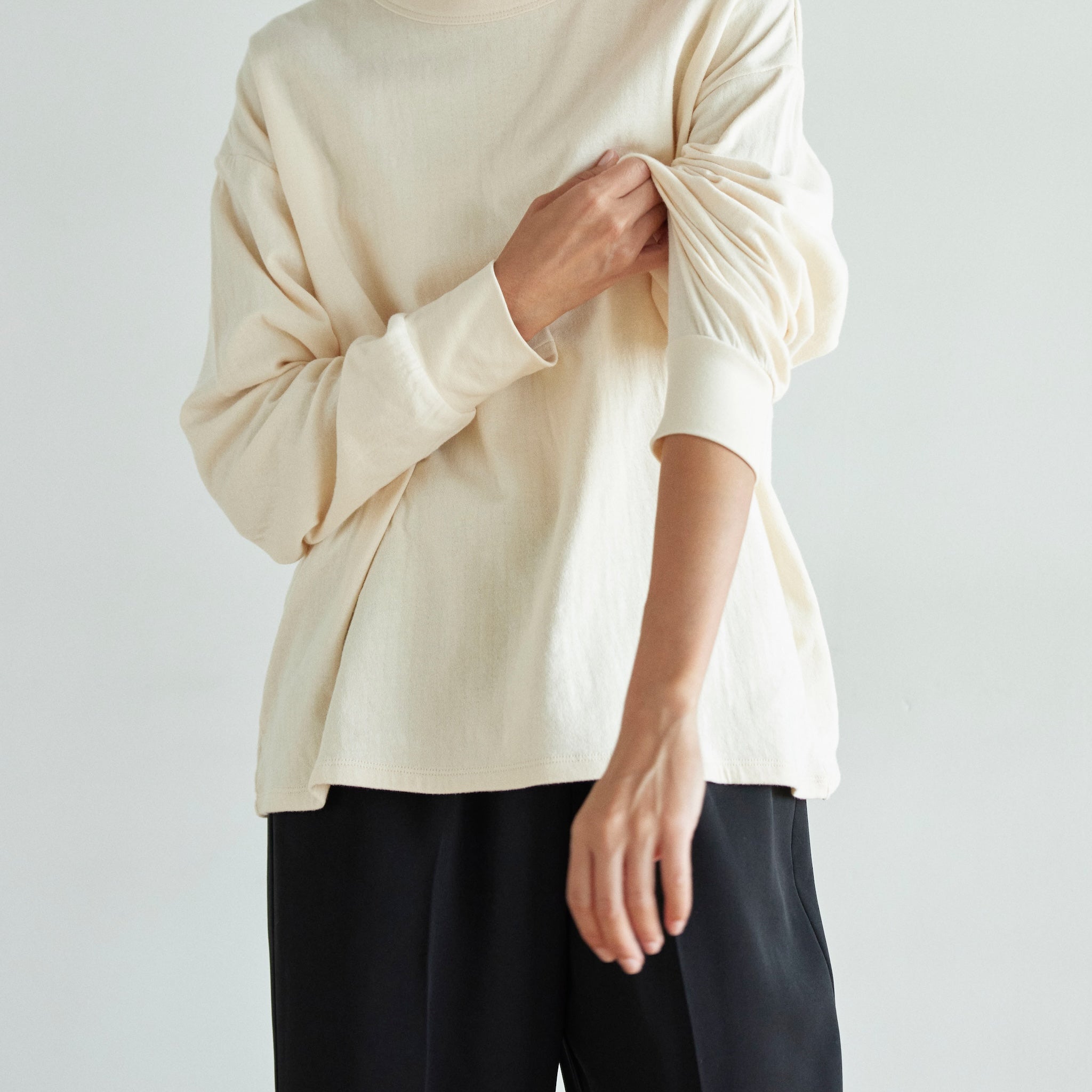 C/2FACE Basic Crew-Long T-Shirt