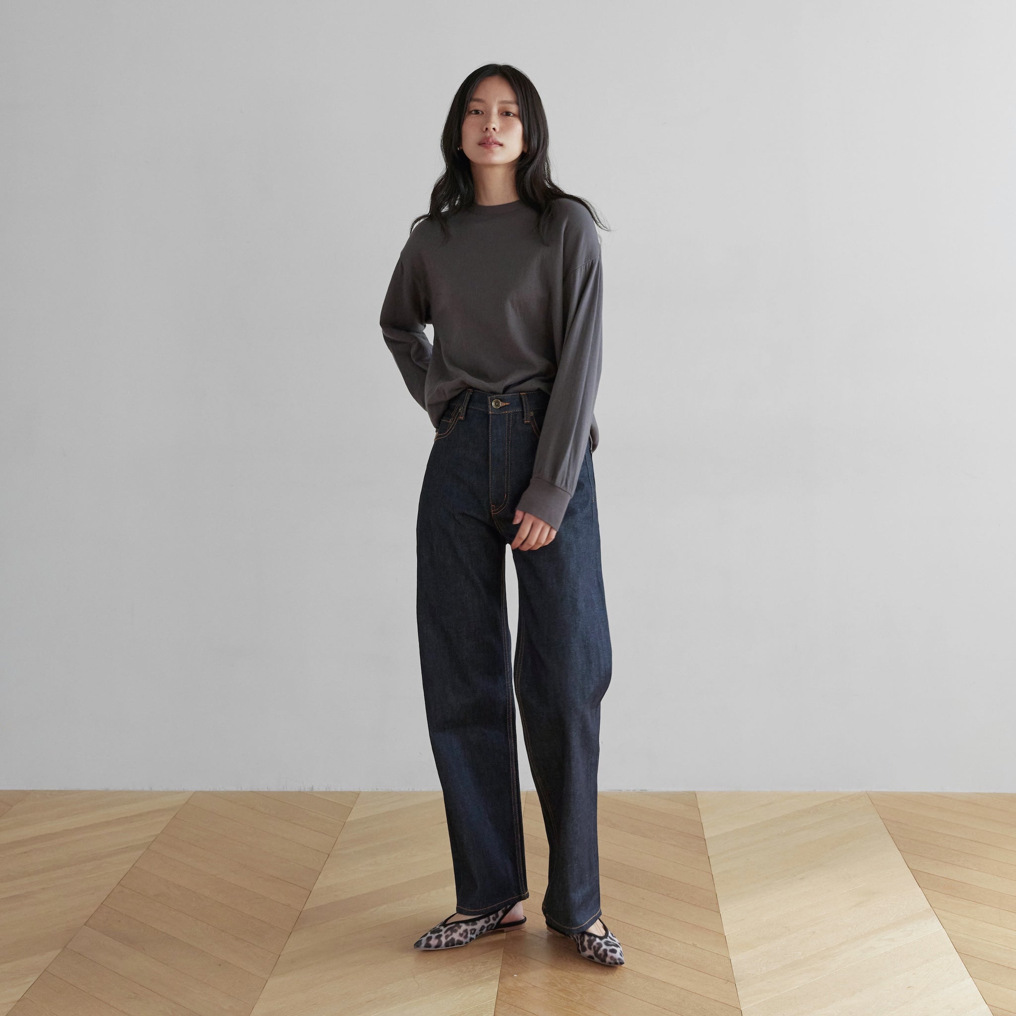 C/2FACE Basic Crew-Long T-Shirt