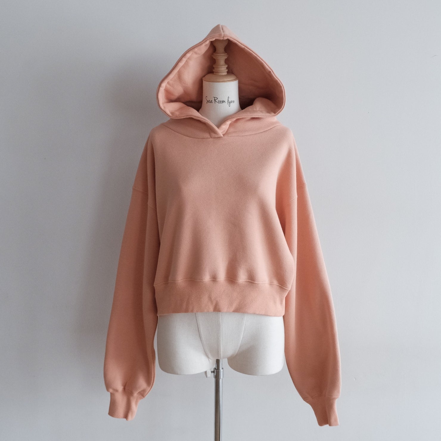 Volume Sweat Short Hoodie Pullover