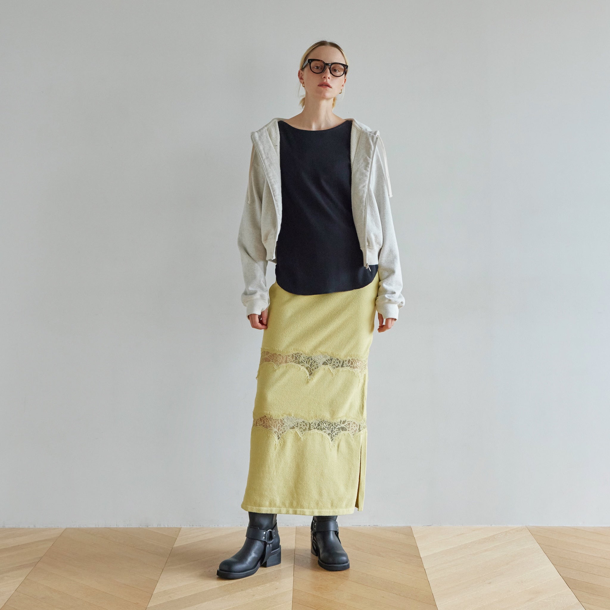 Curve lace Docking mall knit skirt