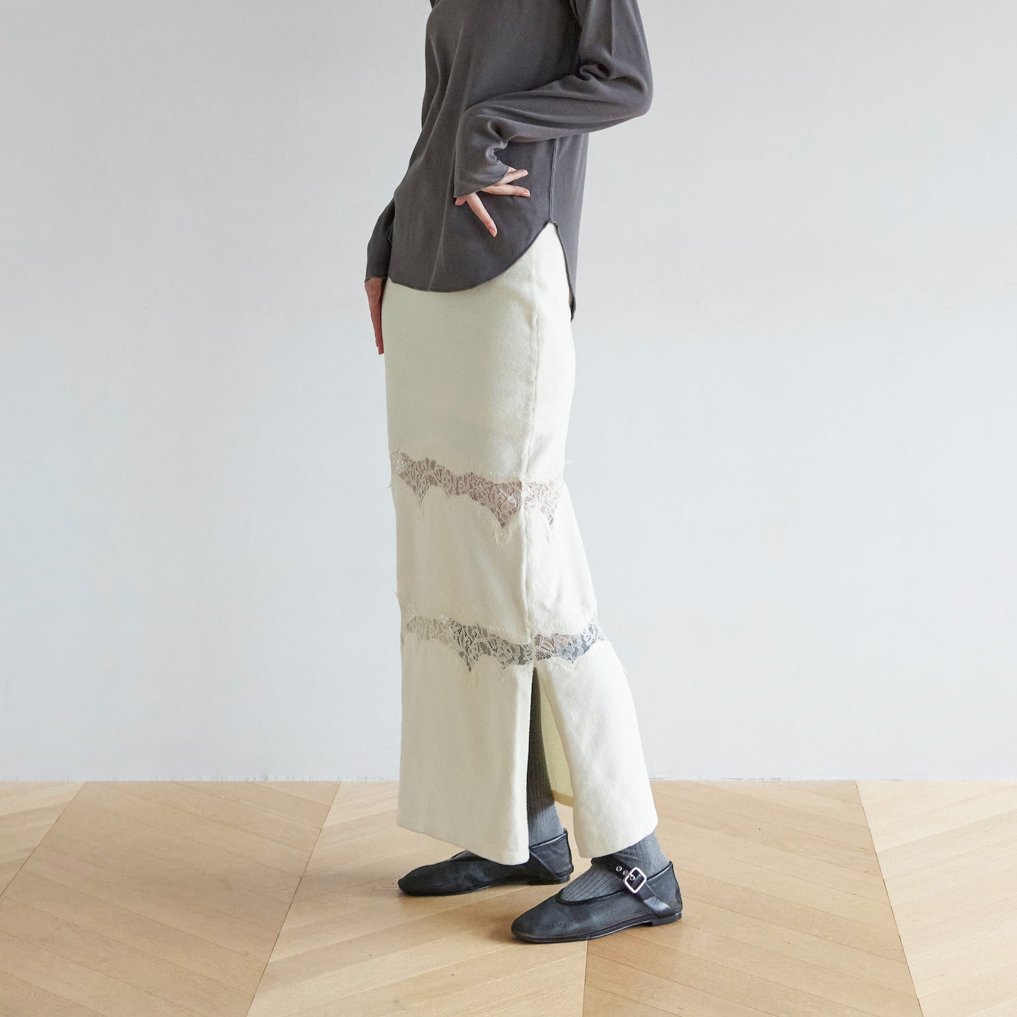 Curve lace Docking mall knit skirt