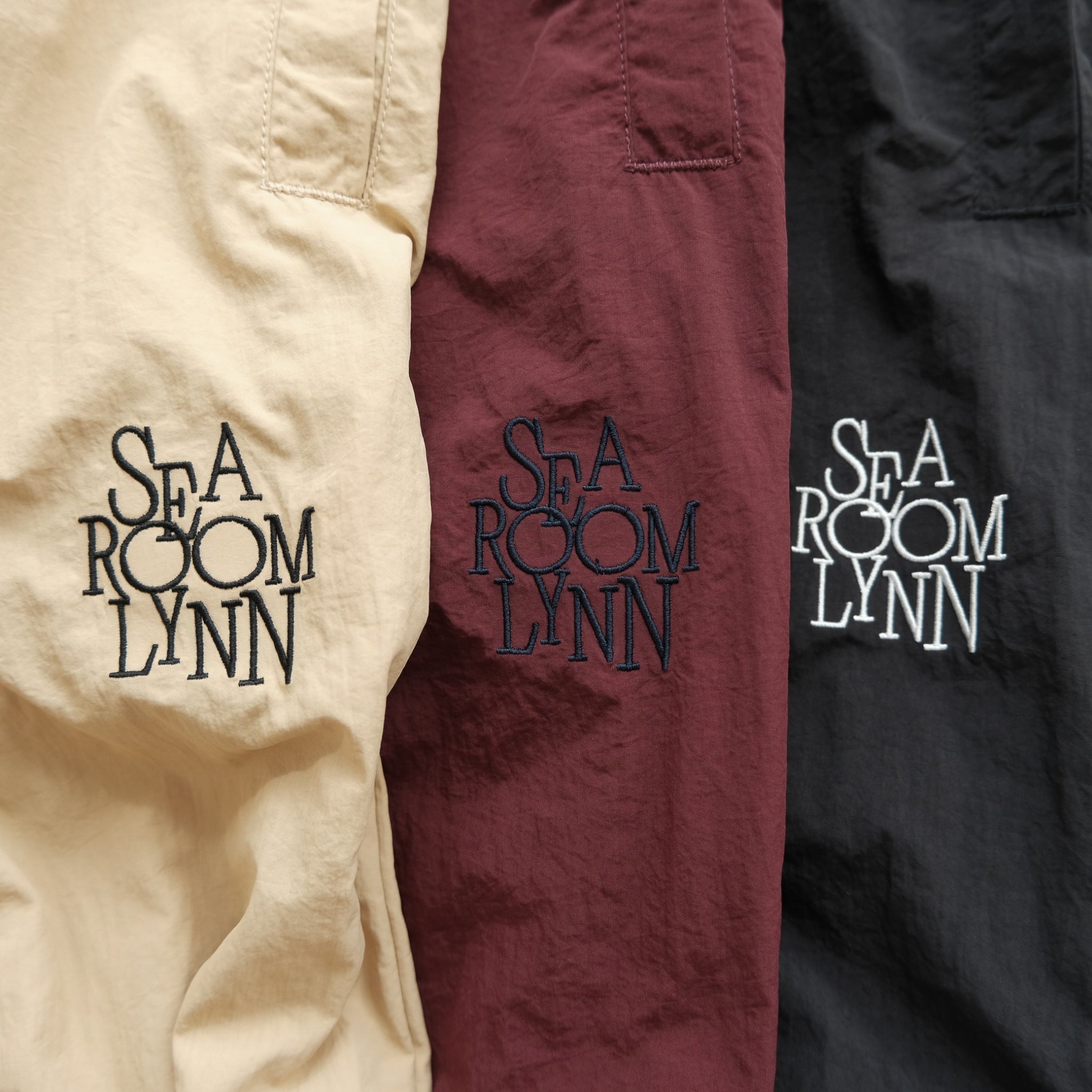 UMBRO x SRL ナイロントラックパンツ