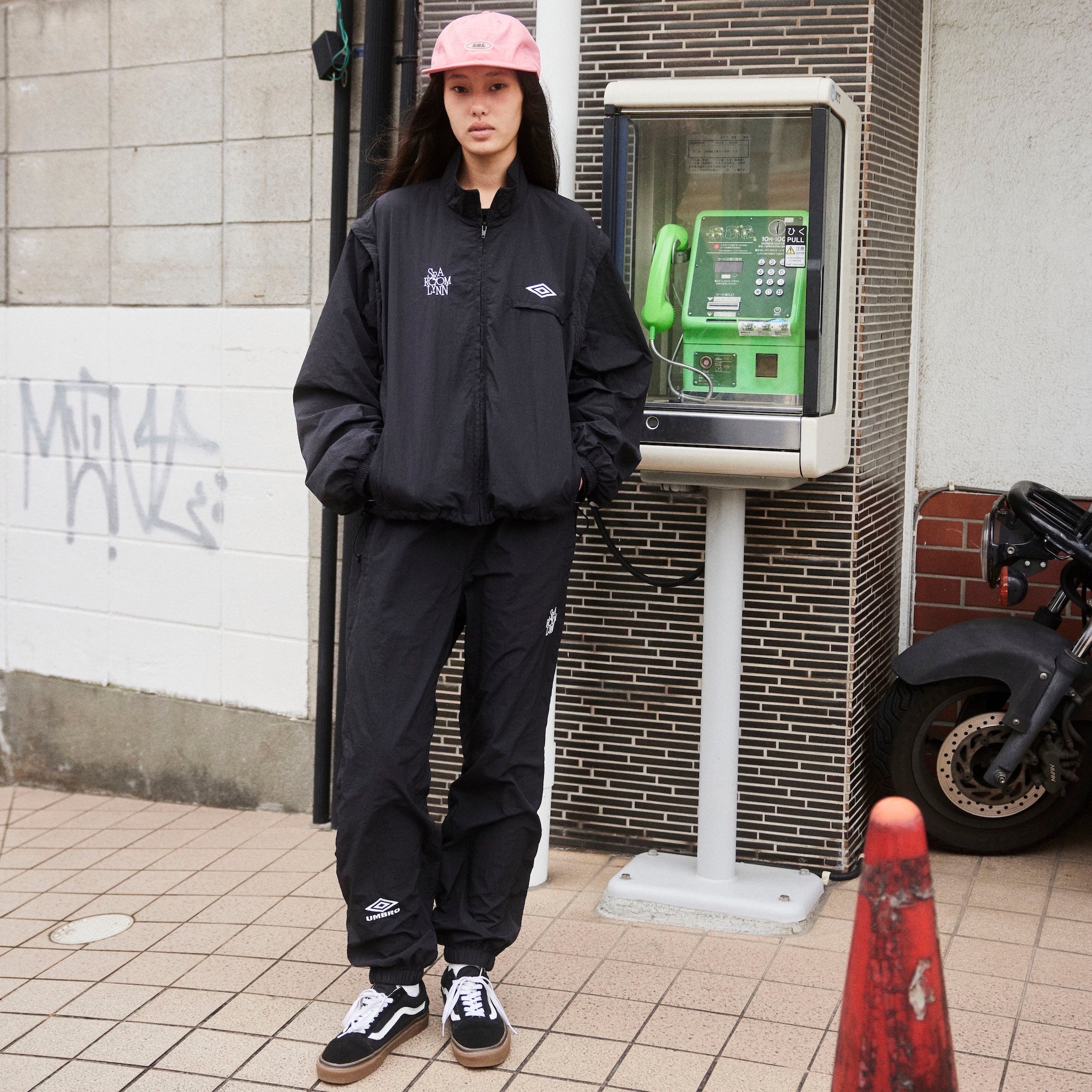 UMBRO x SRL ナイロントラックパンツ