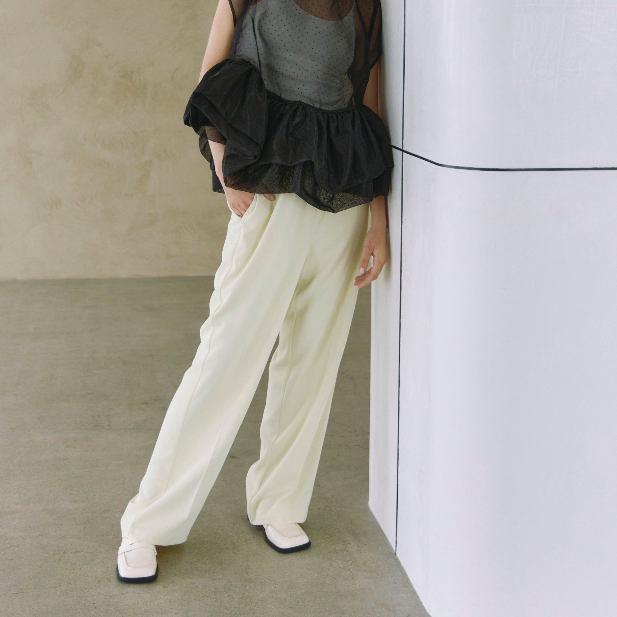 Relax Straight Pants