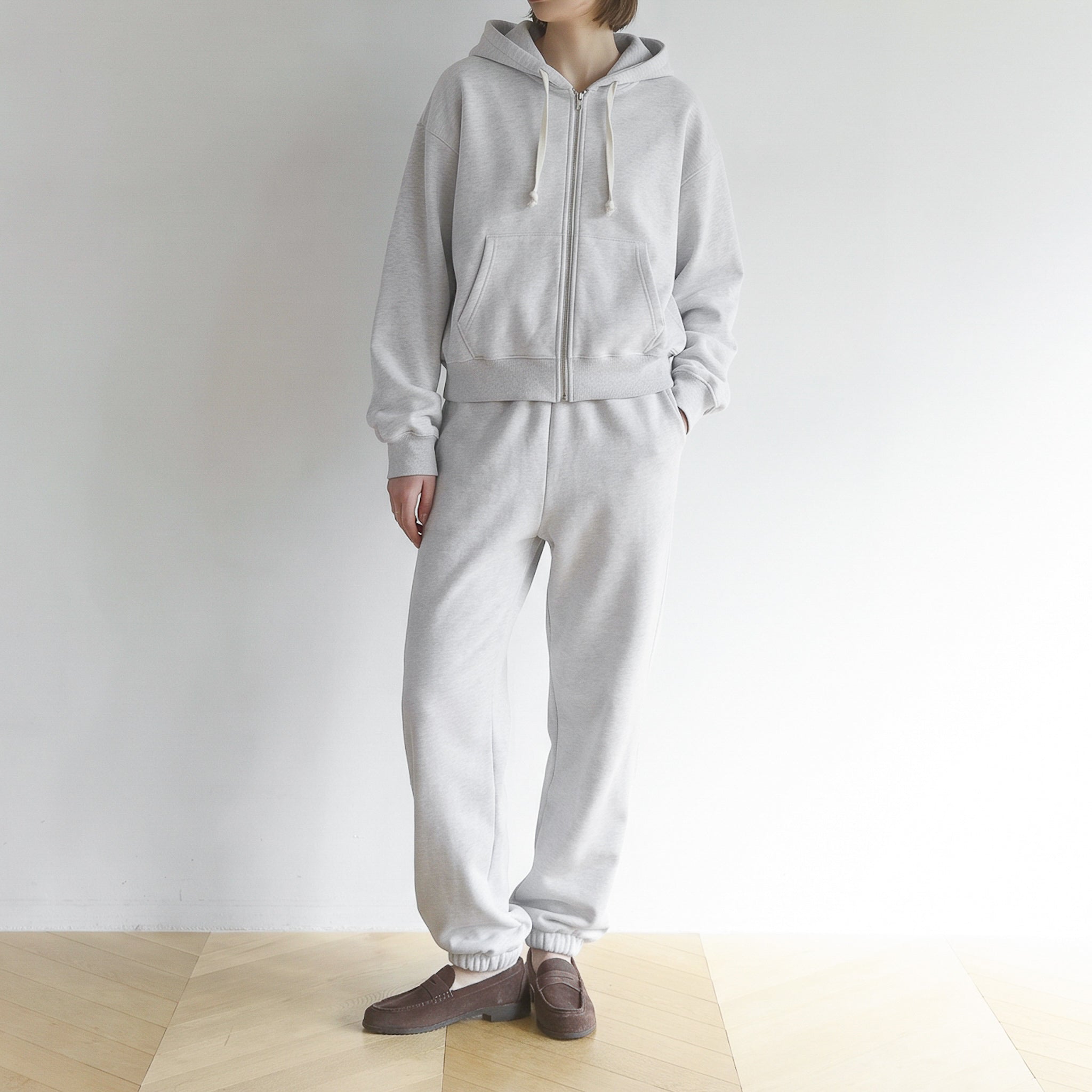 Volume Sweat waist gathered pants