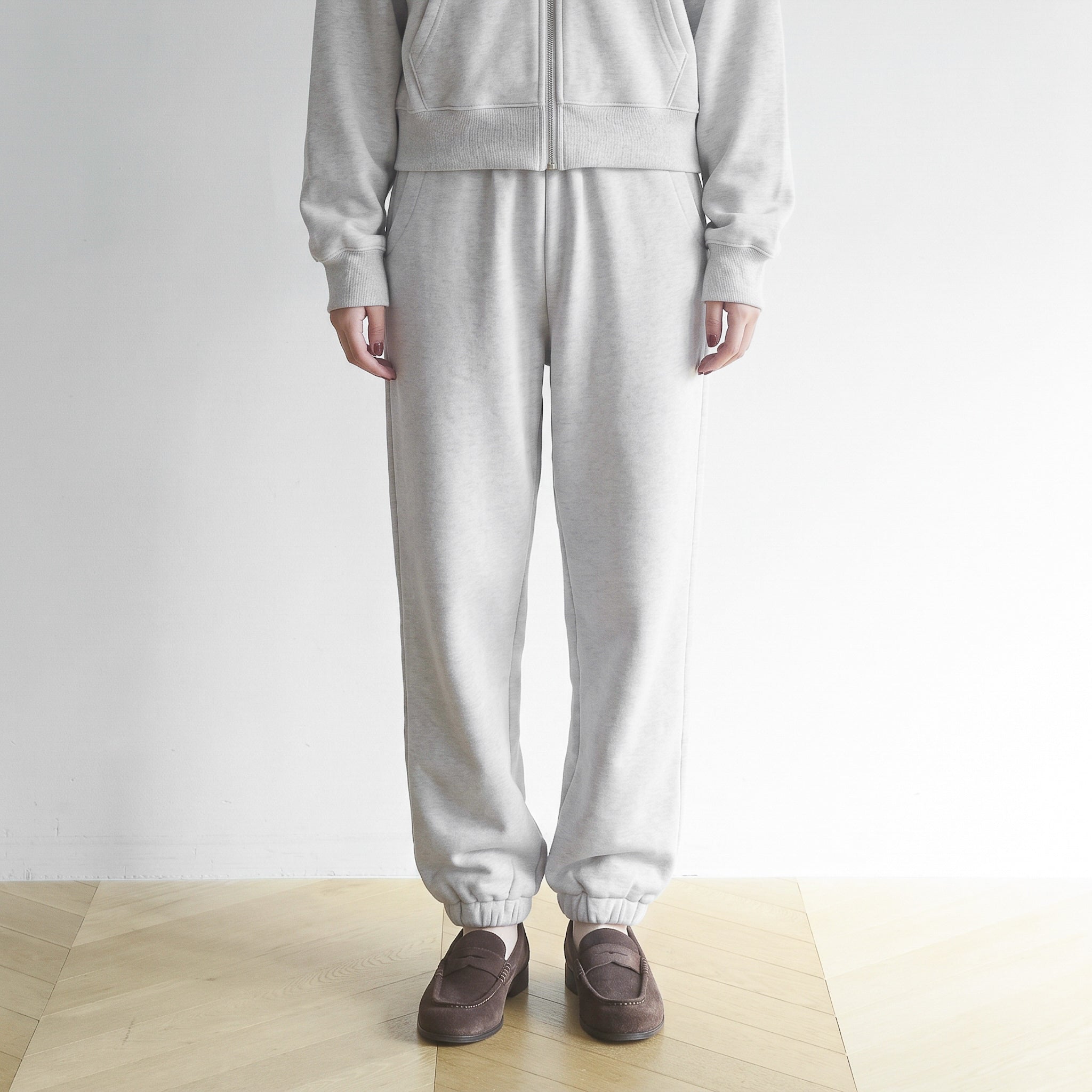 Volume Sweat waist gathered pants