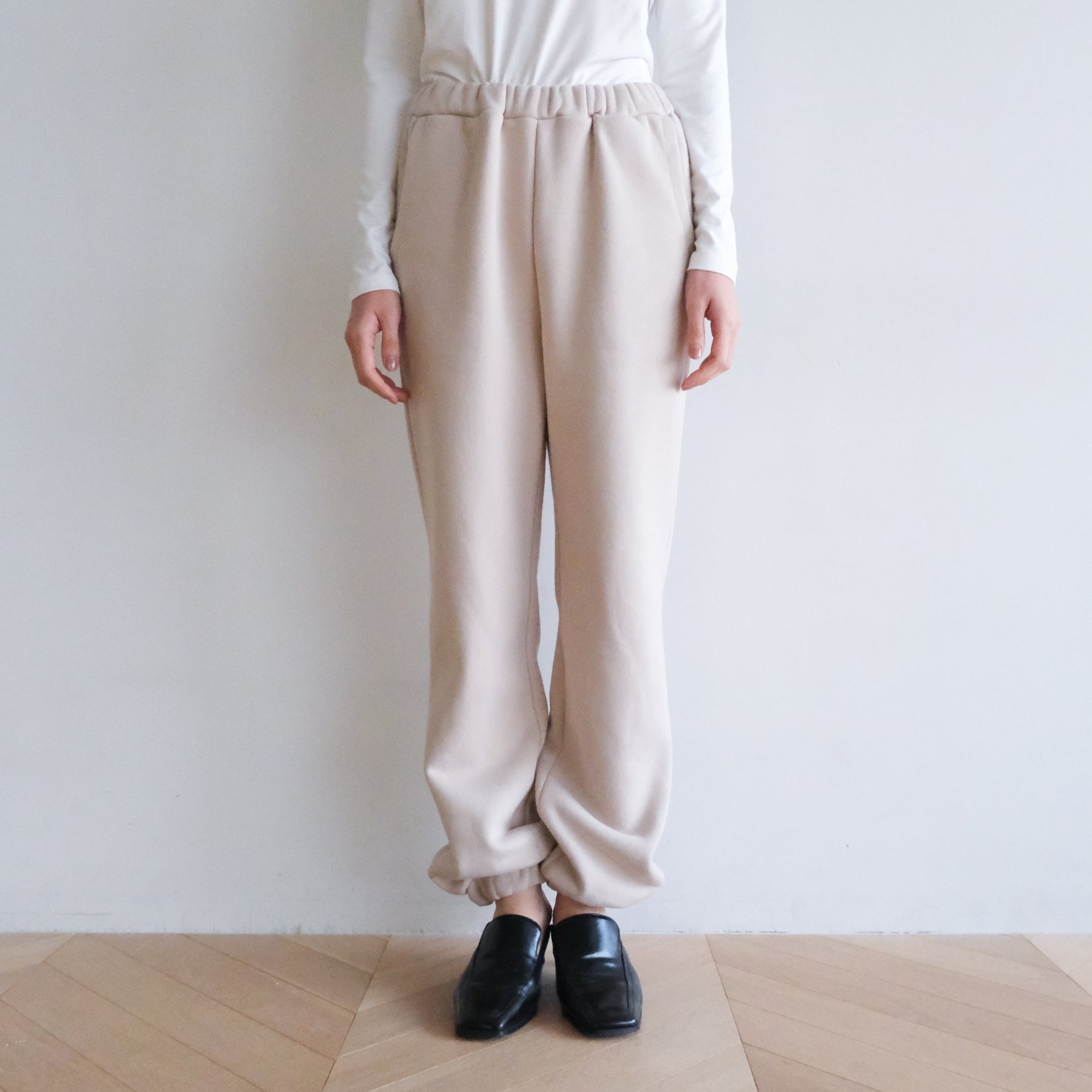 Volume Sweat ウエストギャザーパンツ